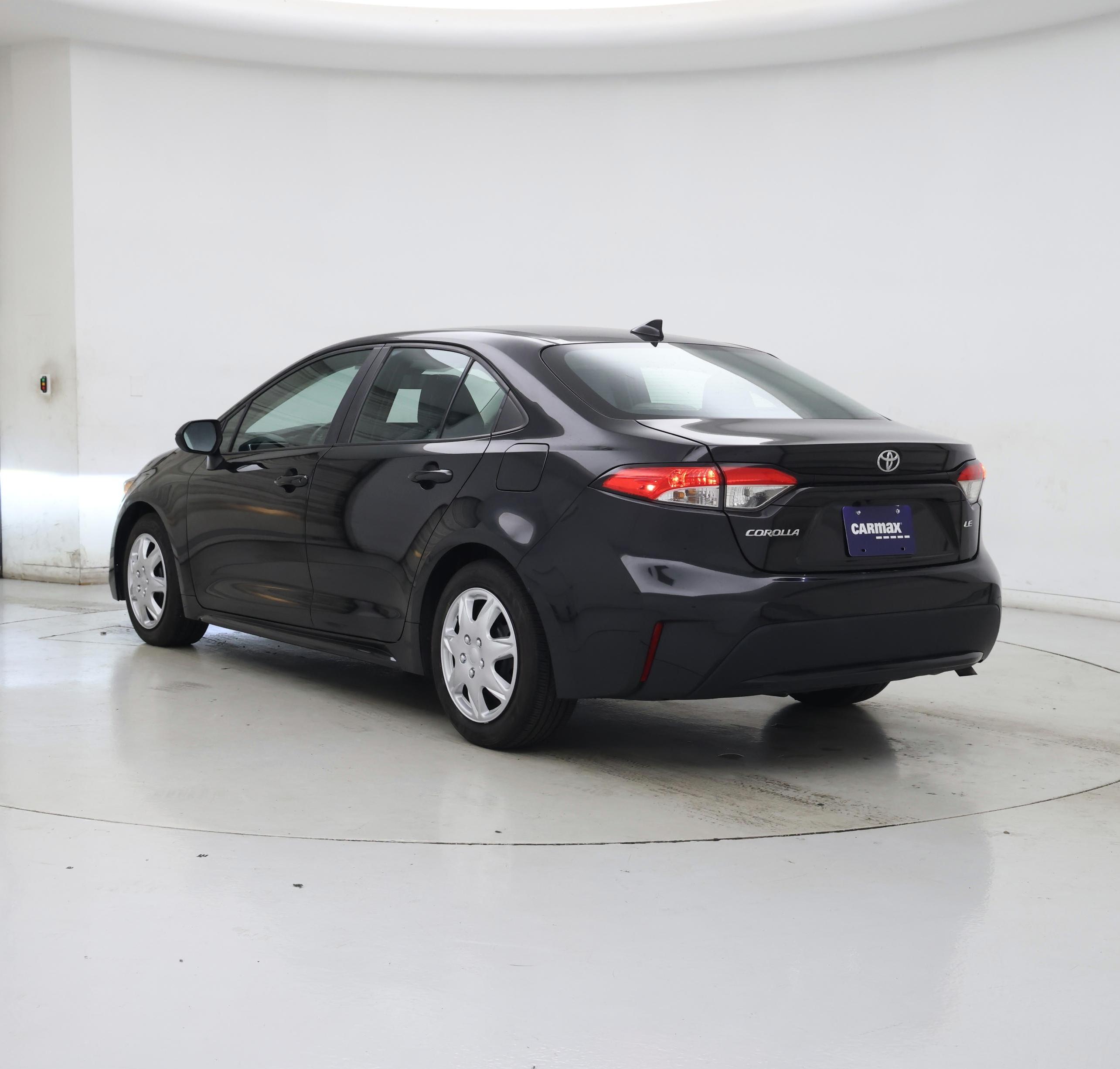 Thumbnail: 2021 Toyota Corolla - 2
