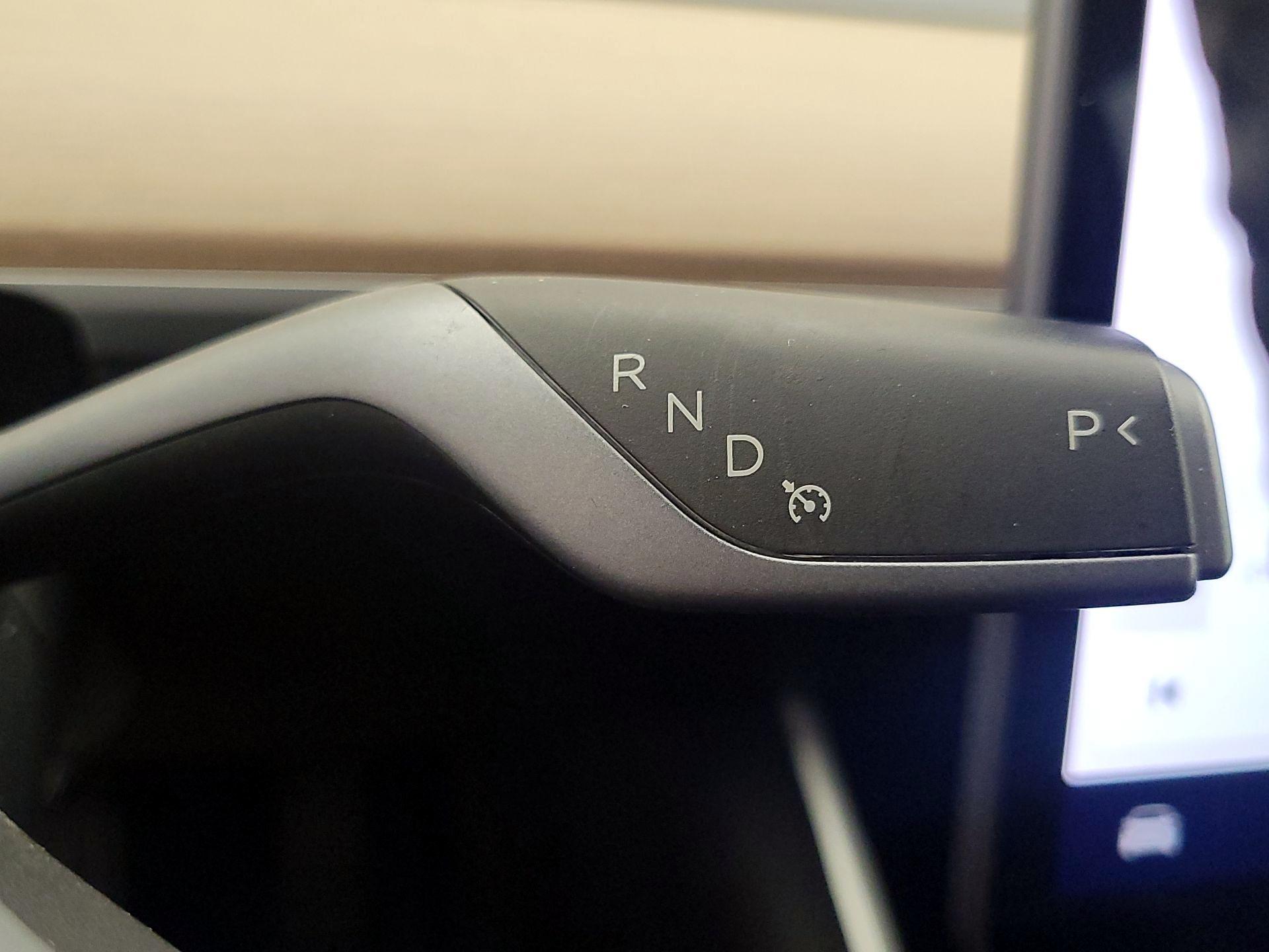 Thumbnail: 2019 Tesla Model 3 - 17