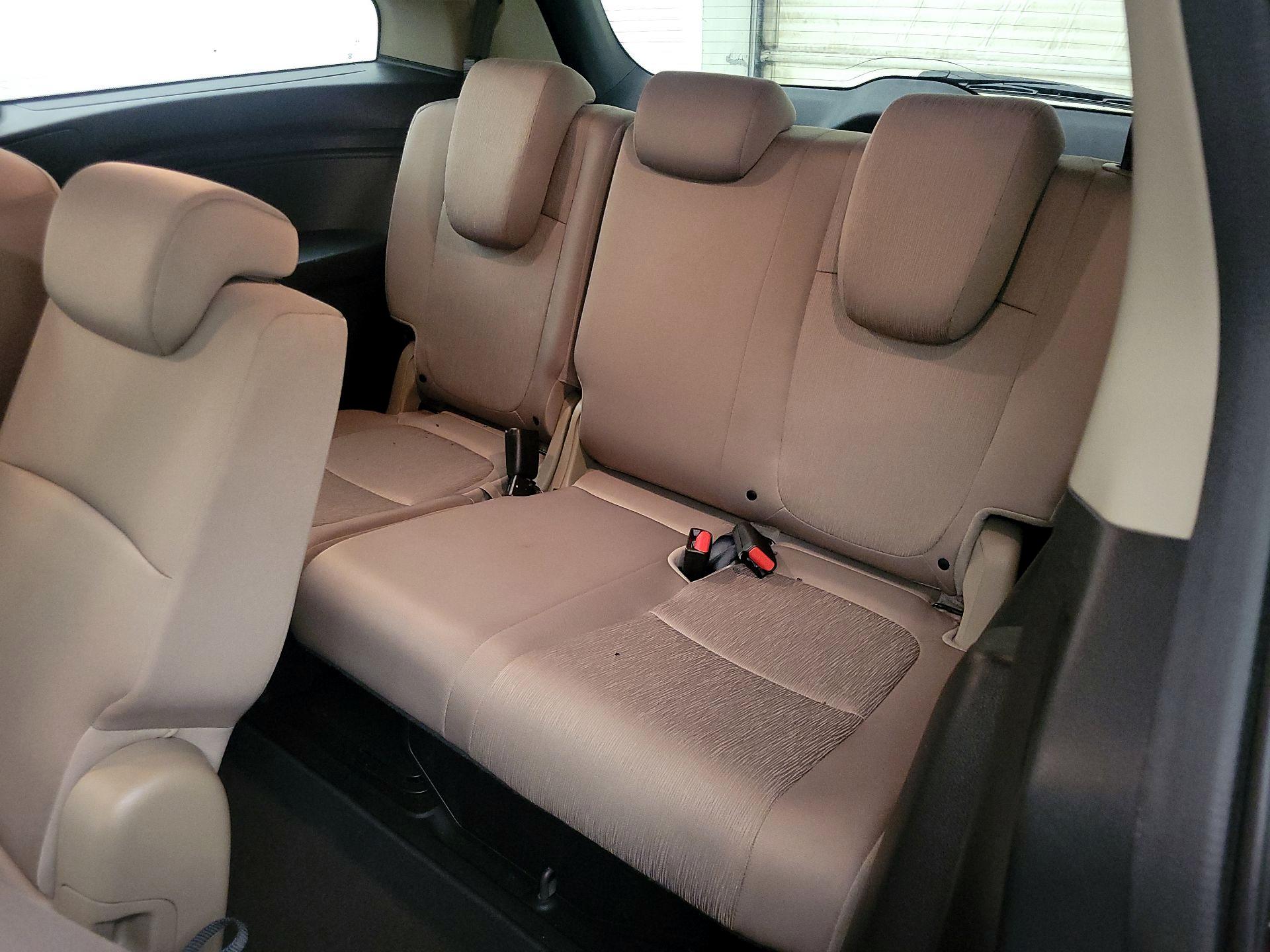 Thumbnail: 2019 Honda Odyssey - 18