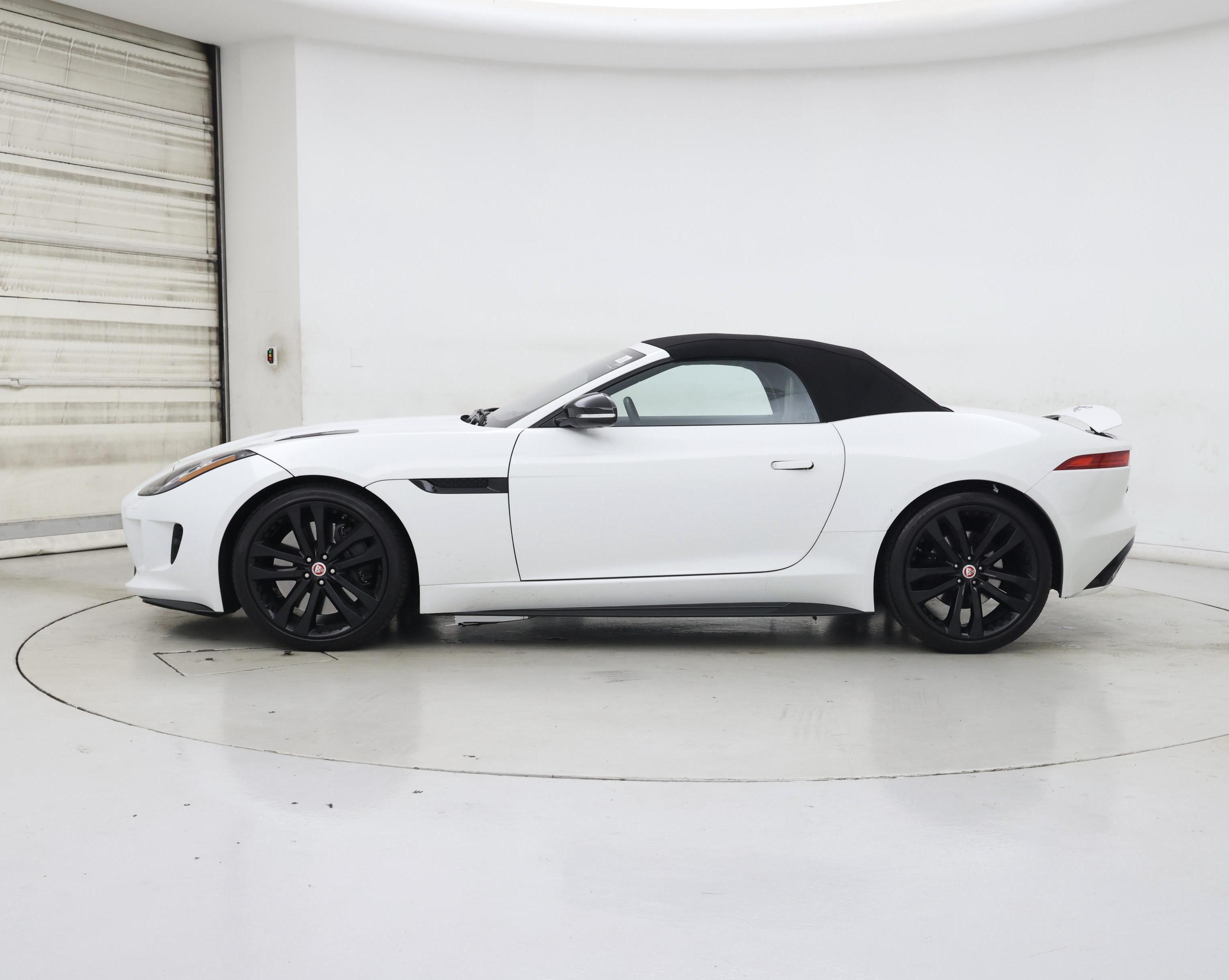 Thumbnail: 2017 Jaguar F-Type - 3