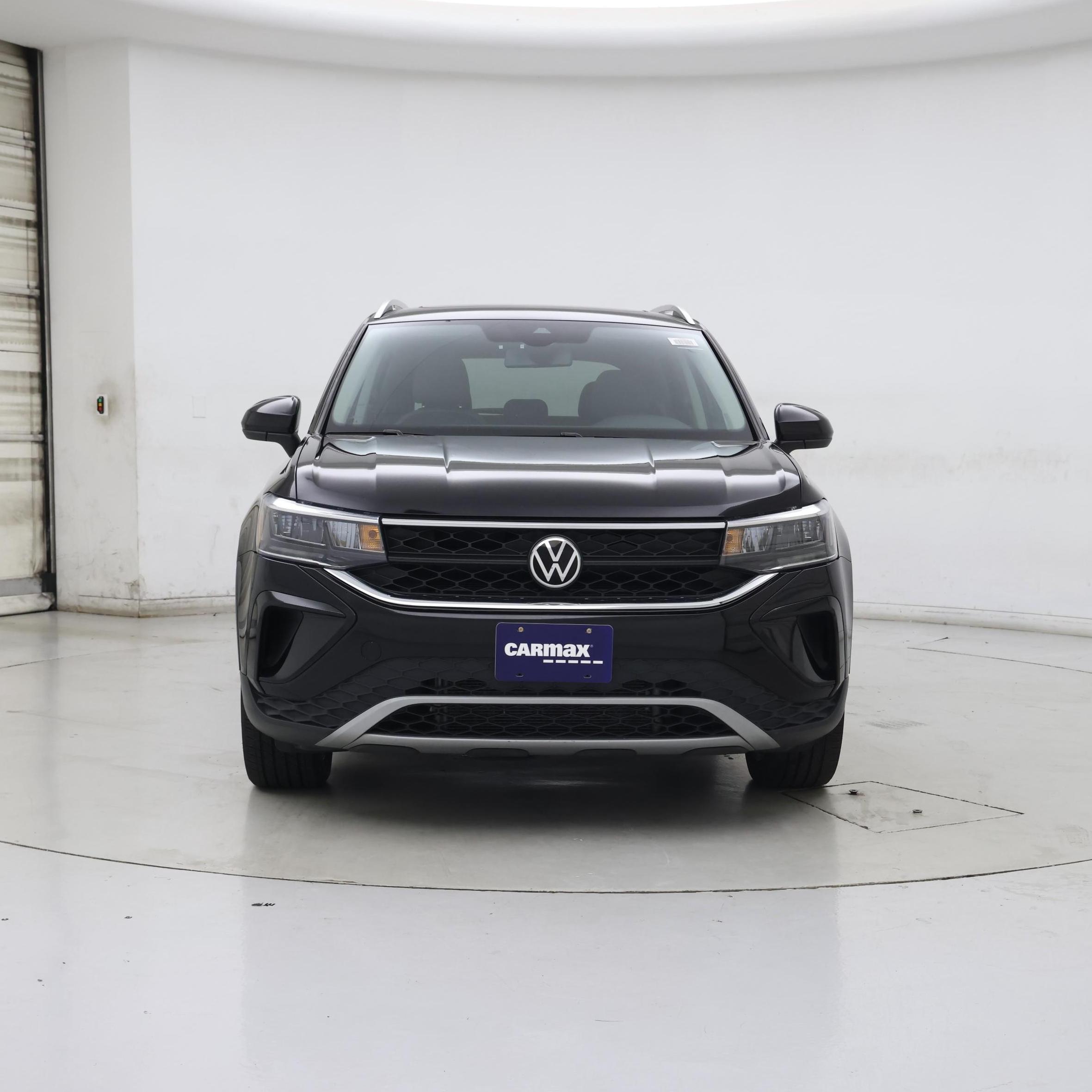 Thumbnail: 2022 Volkswagen Taos - 5