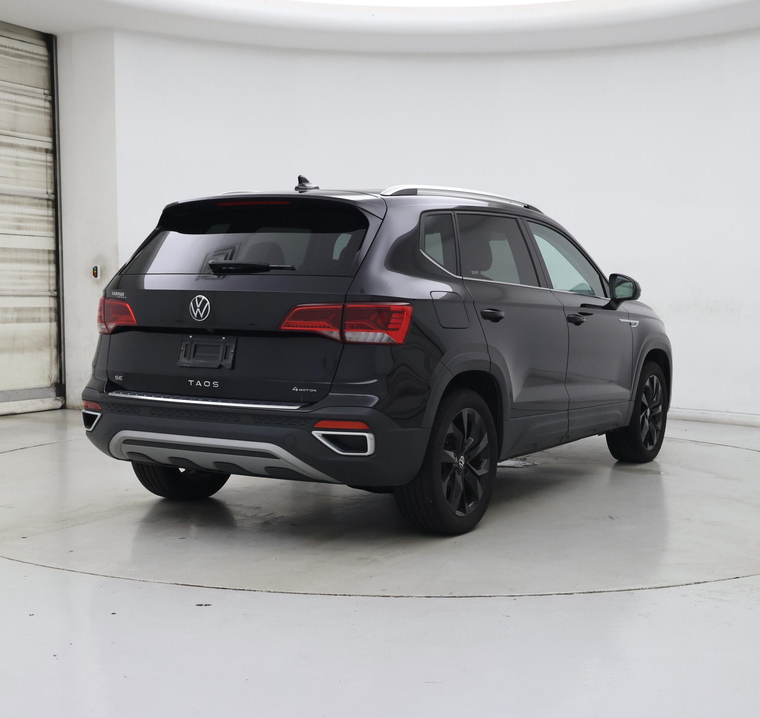 Thumbnail: 2022 Volkswagen Taos - 8
