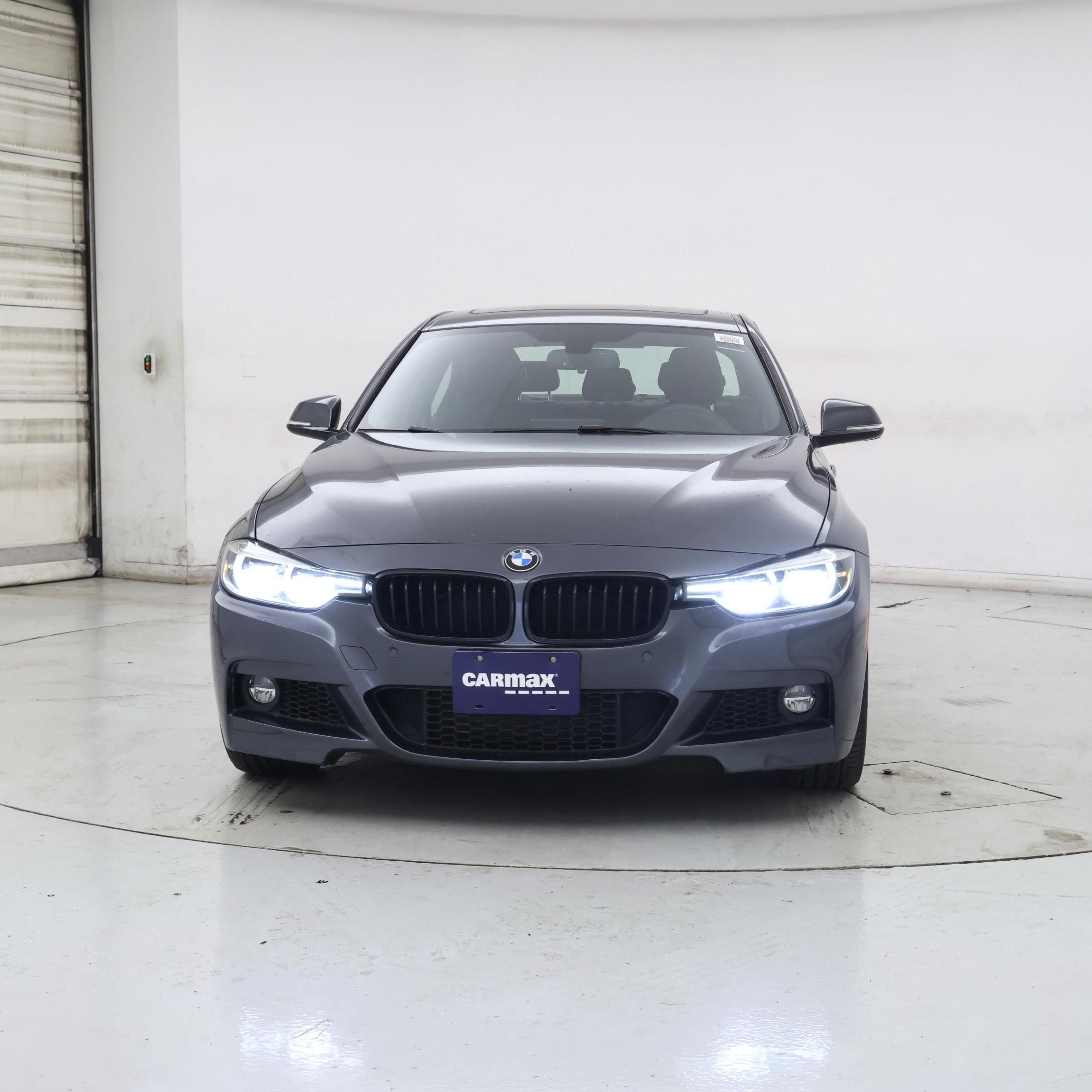 Thumbnail: 2016 BMW 3 Series - 5
