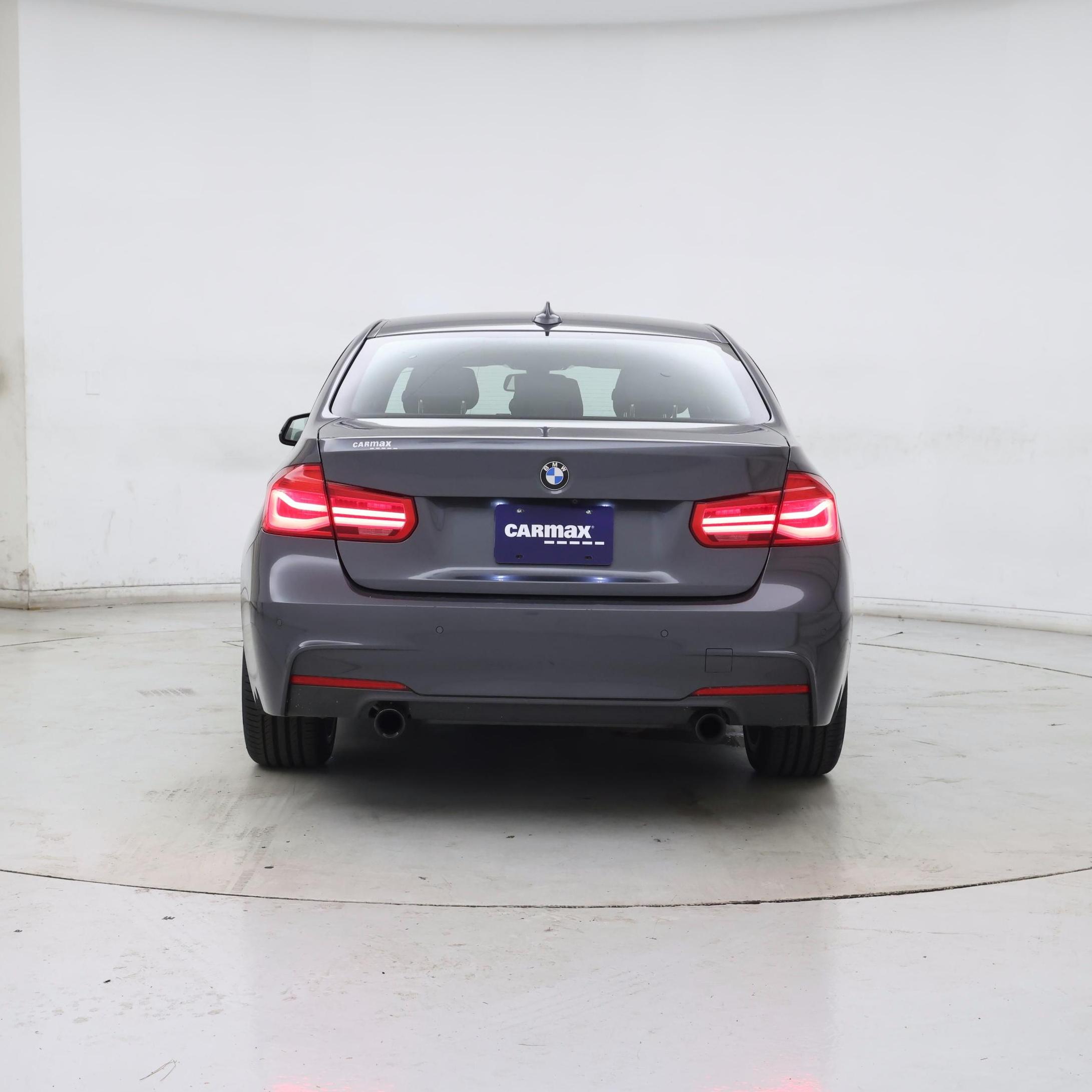 Thumbnail: 2016 BMW 3 Series - 6