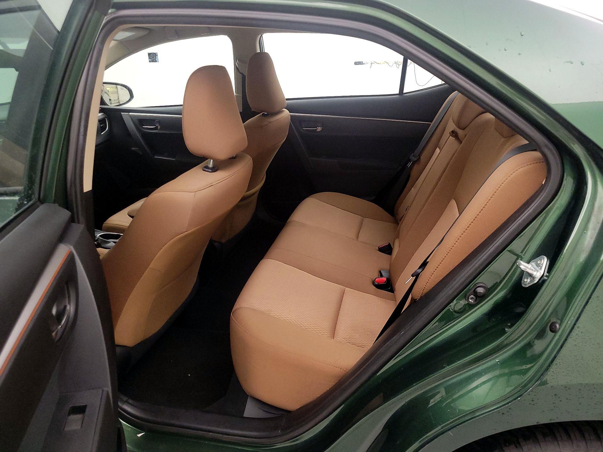 Thumbnail: 2015 Toyota Corolla - 19