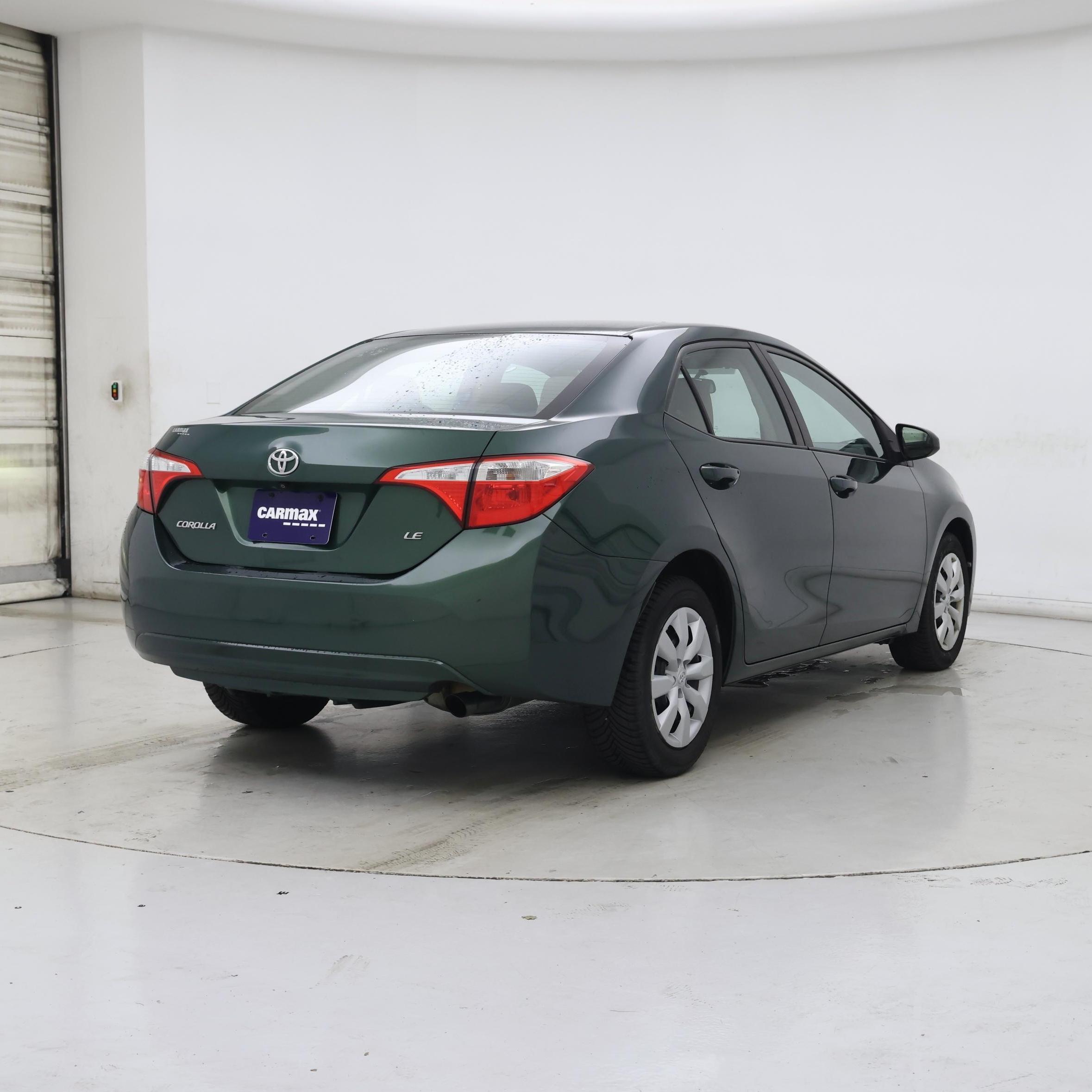 Thumbnail: 2015 Toyota Corolla - 8