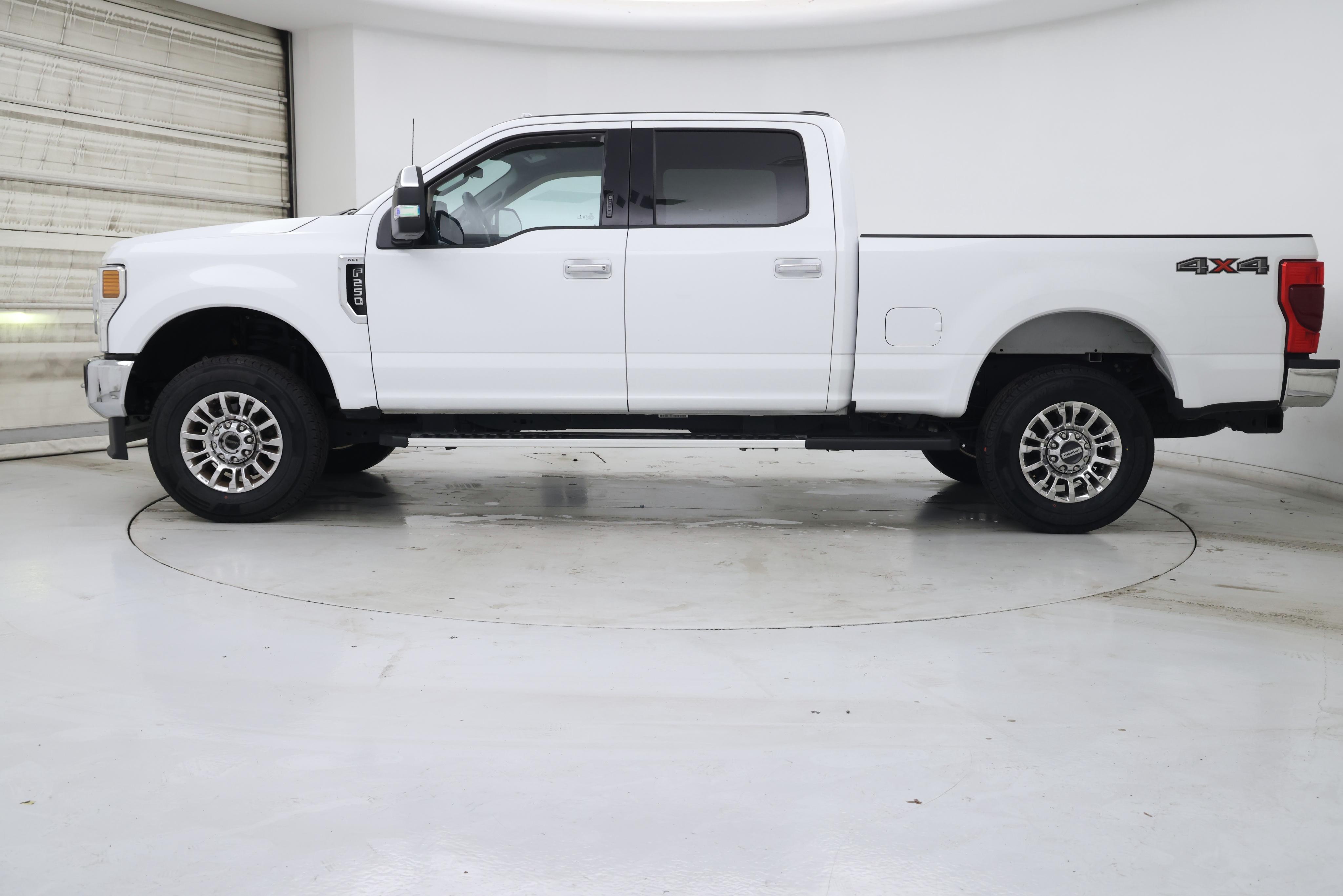 Thumbnail: 2022 Ford F-250 - 3