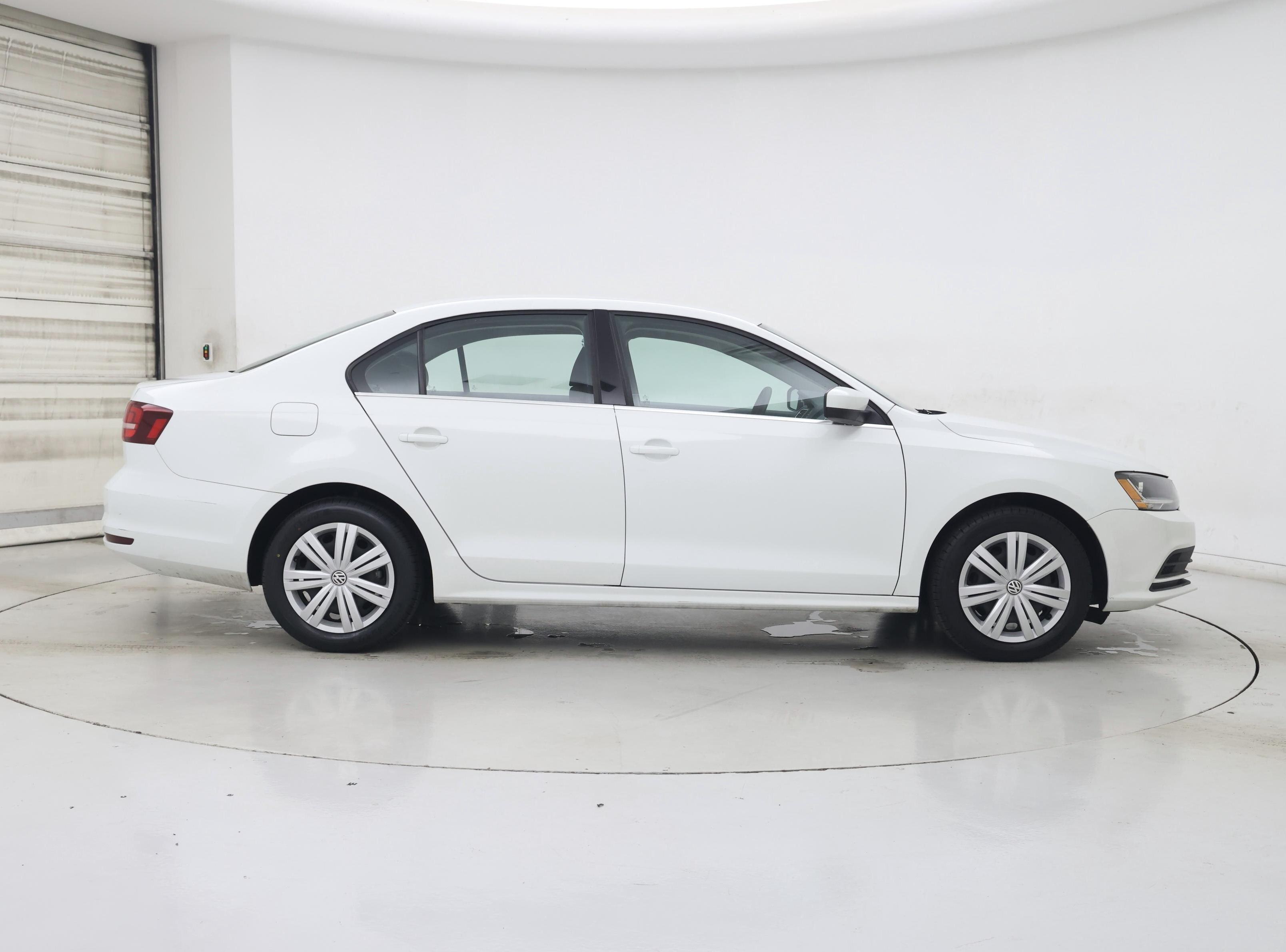 Thumbnail: 2017 Volkswagen Jetta - 7