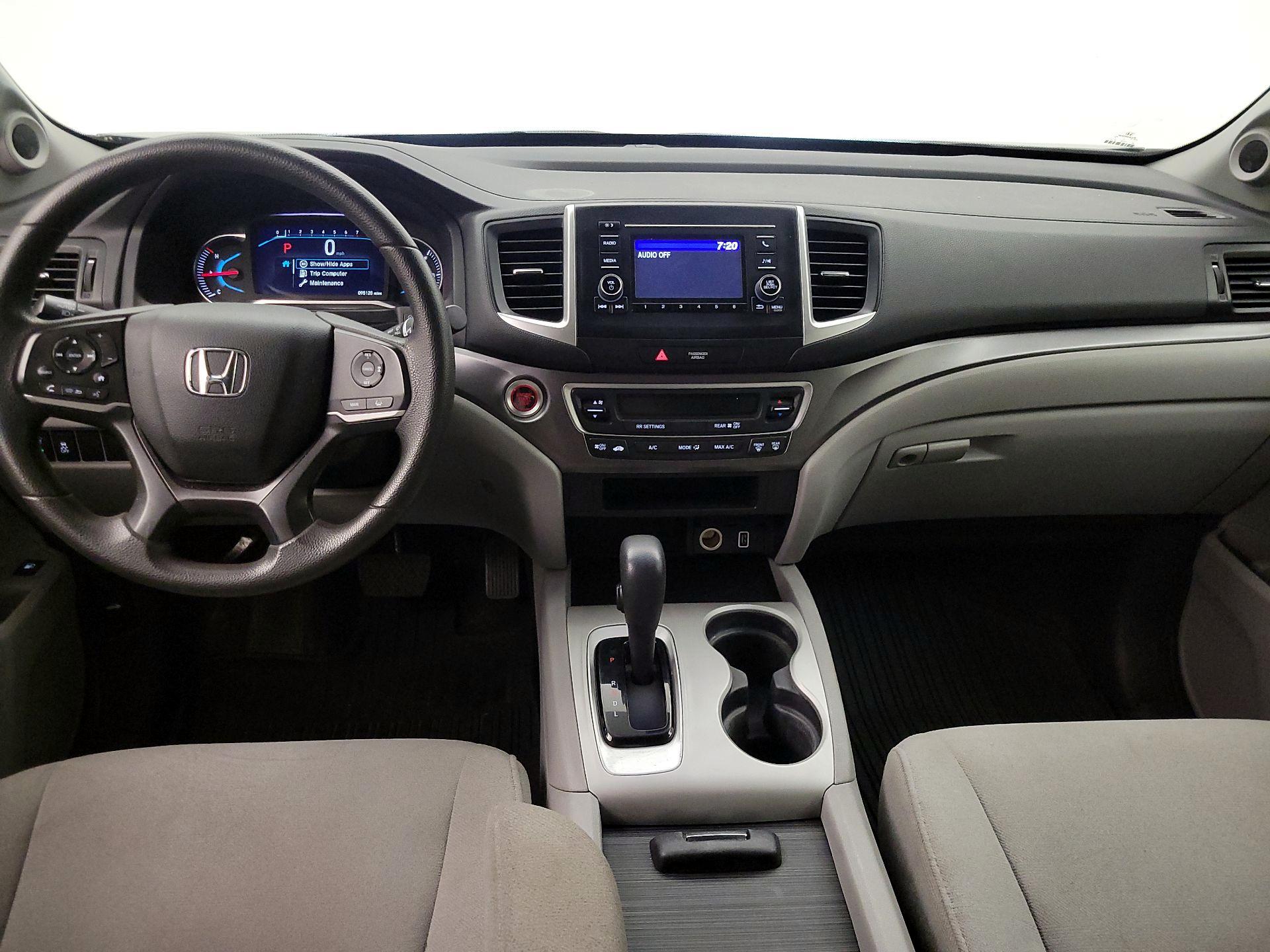 Thumbnail: 2020 Honda Pilot - 9