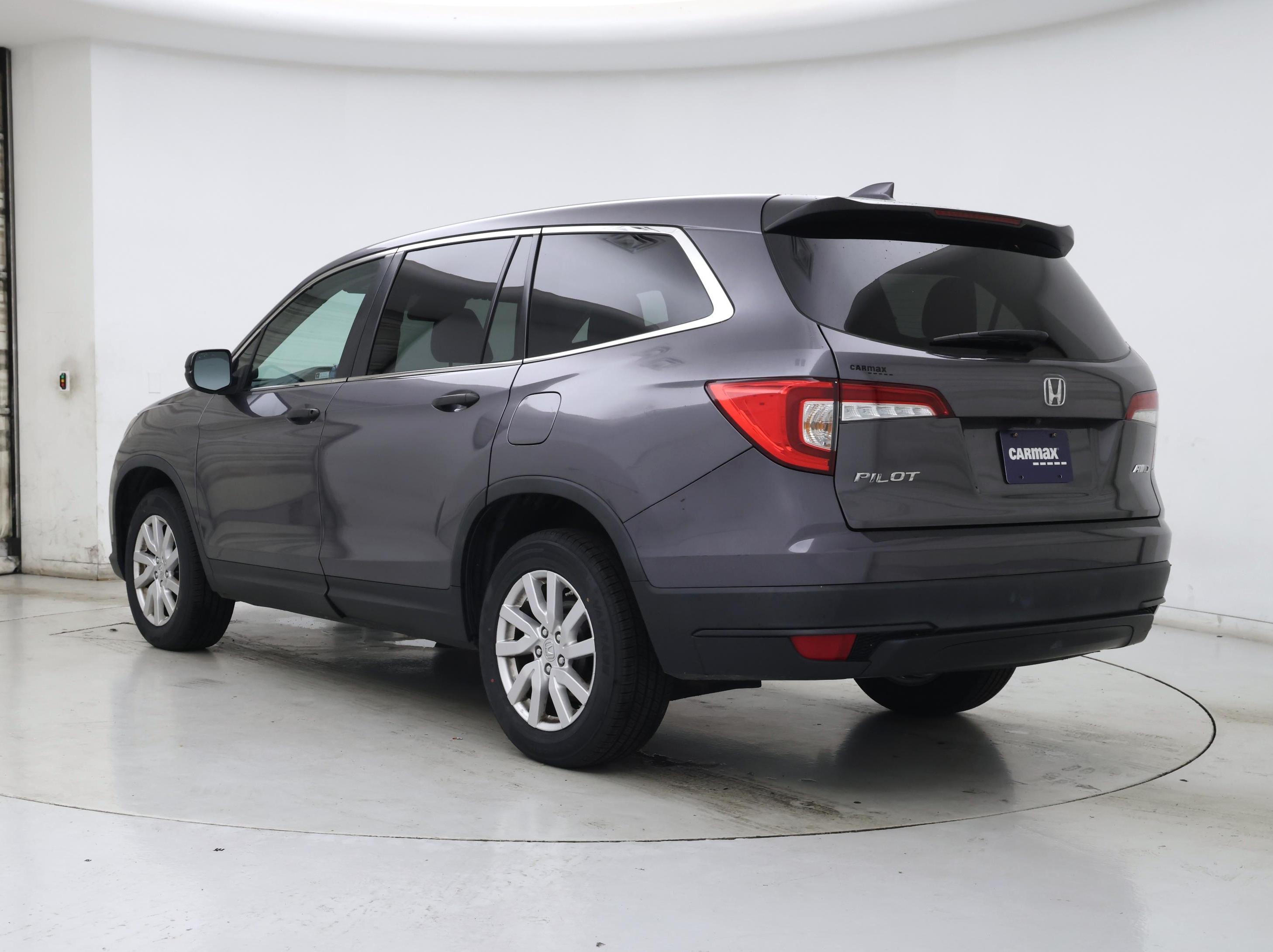 Thumbnail: 2020 Honda Pilot - 2