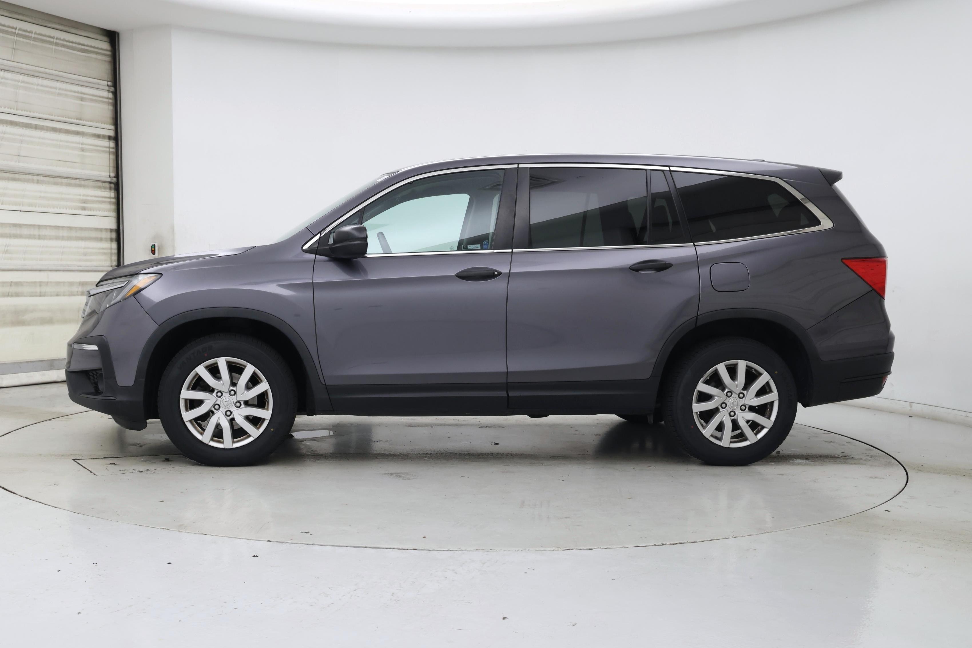 Thumbnail: 2020 Honda Pilot - 3