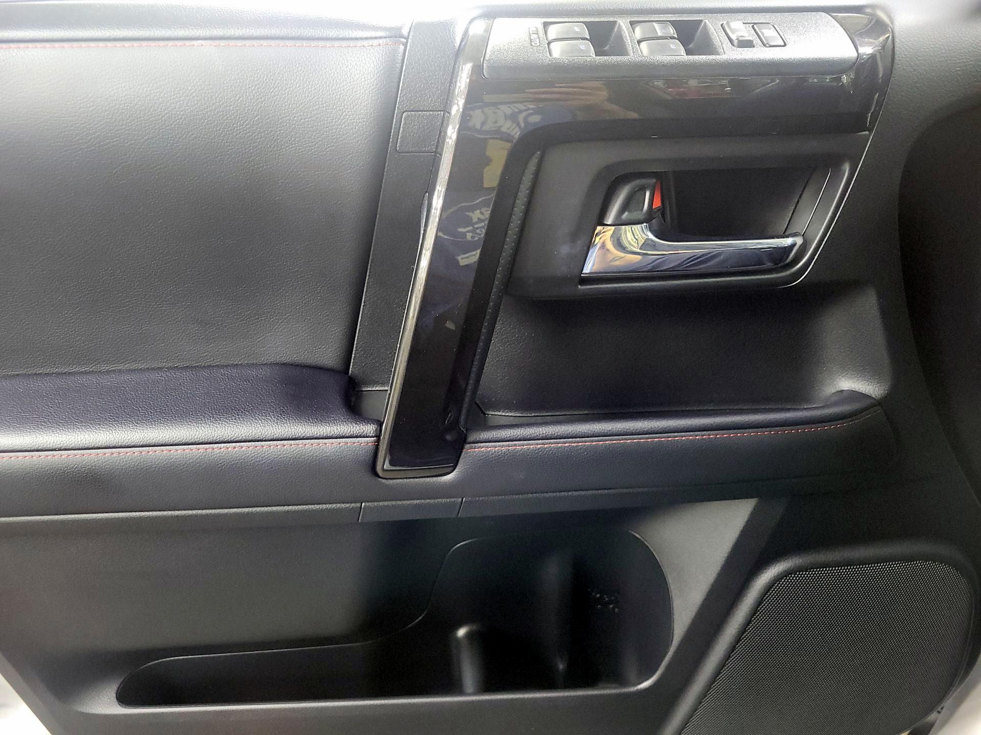 Thumbnail: 2023 Toyota 4Runner - 12