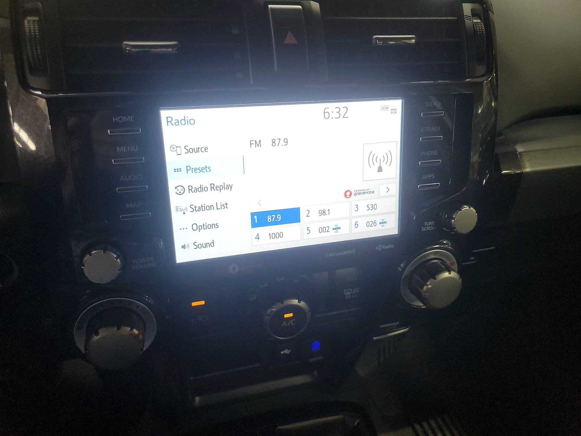 Thumbnail: 2023 Toyota 4Runner - 16