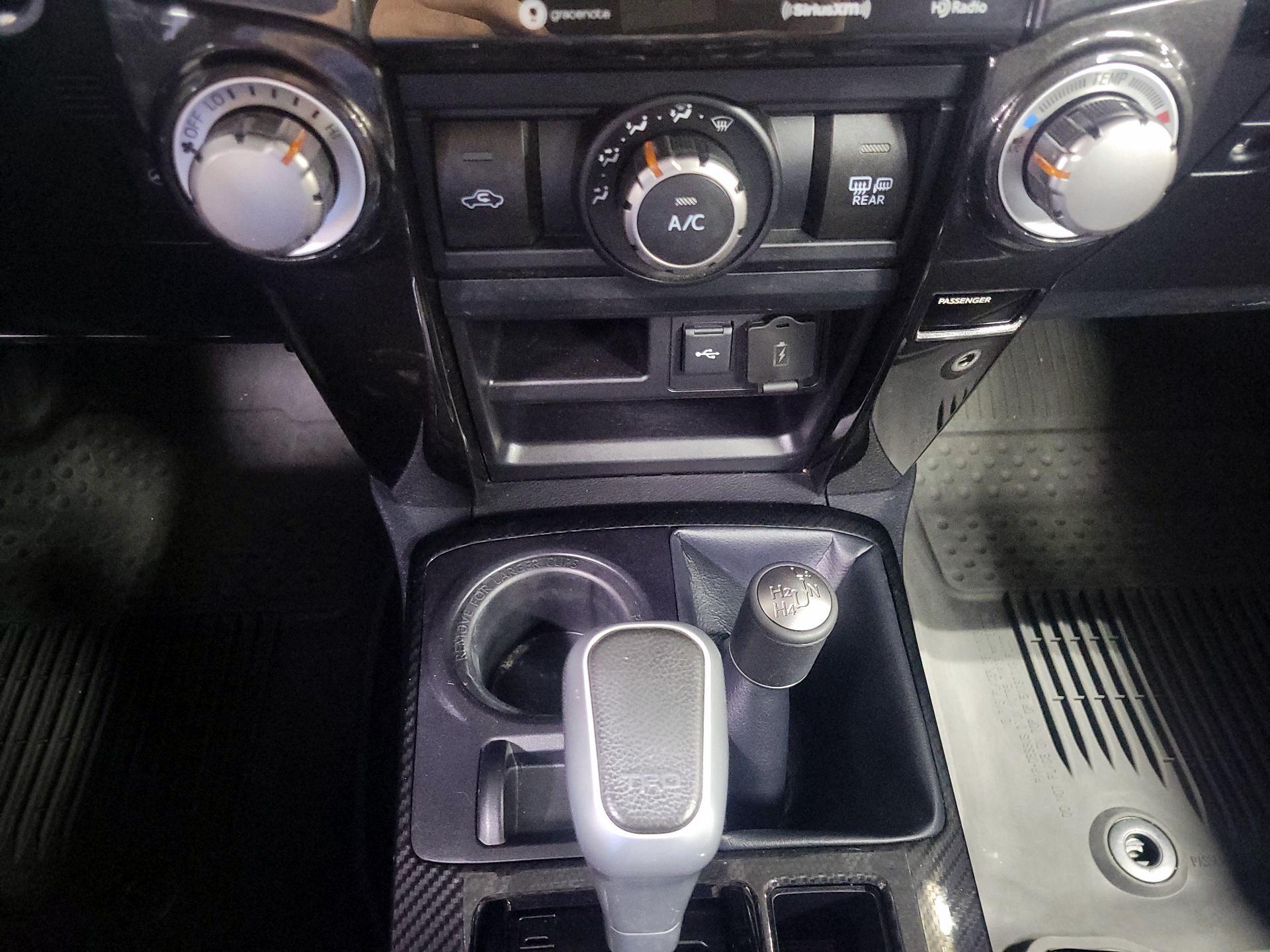 Thumbnail: 2023 Toyota 4Runner - 17