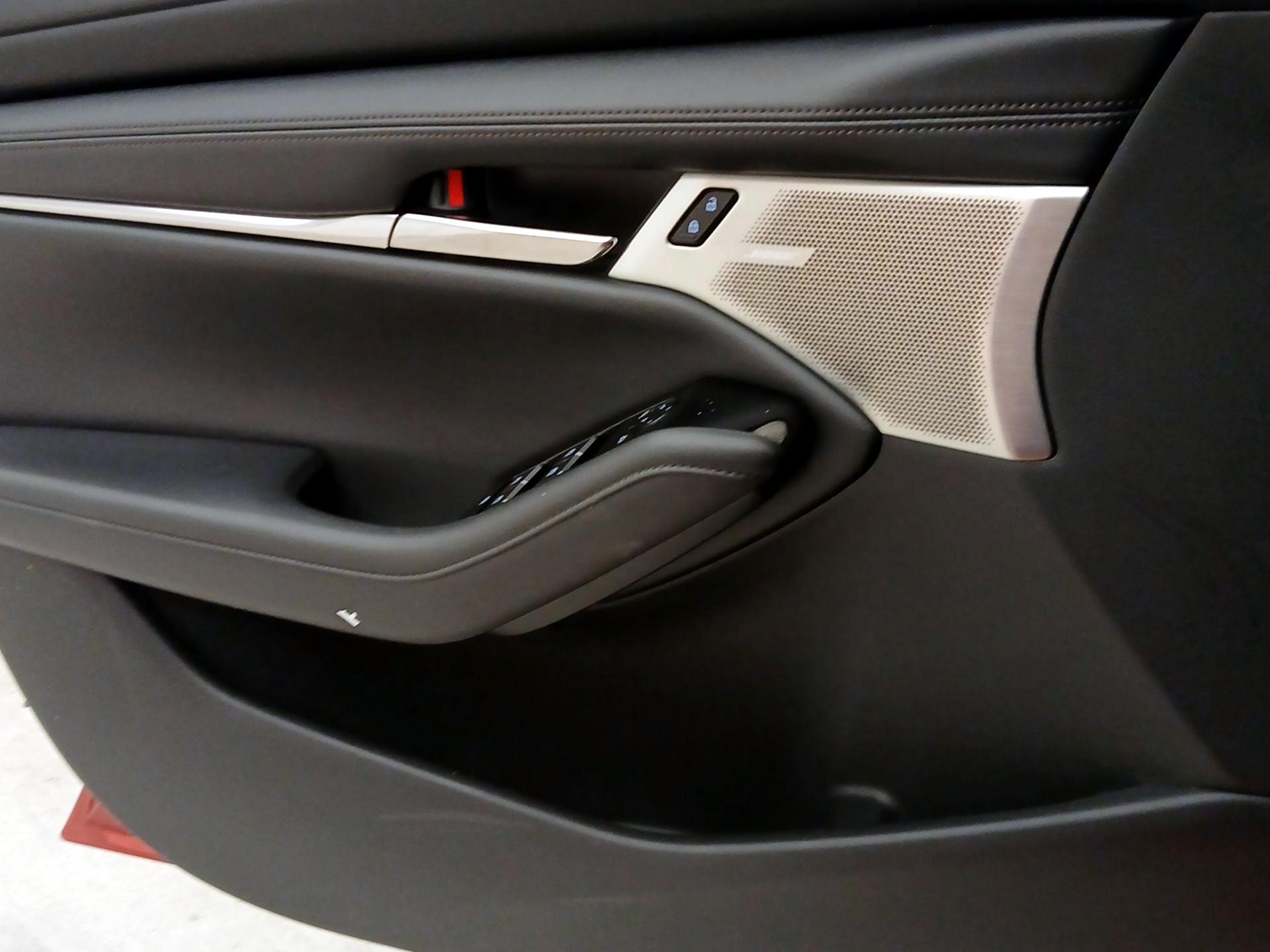 Thumbnail: 2021 Mazda Mazda3 - 10