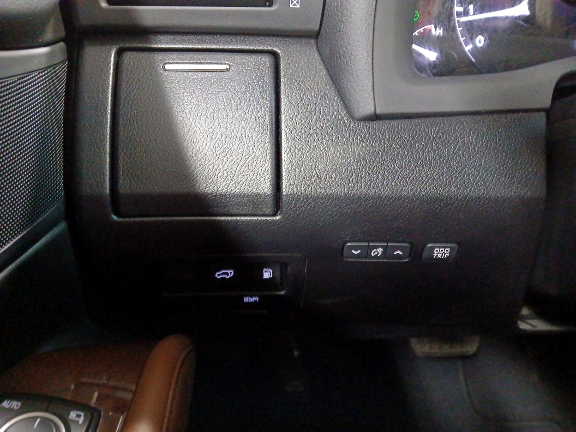 Thumbnail: 2014 Lexus RX - 13