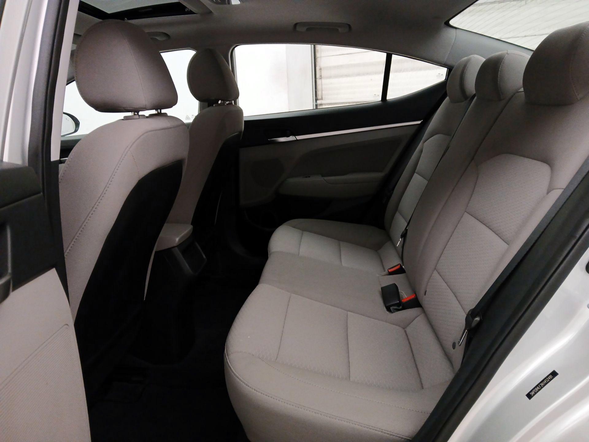 Thumbnail: 2019 Hyundai Elantra - 20
