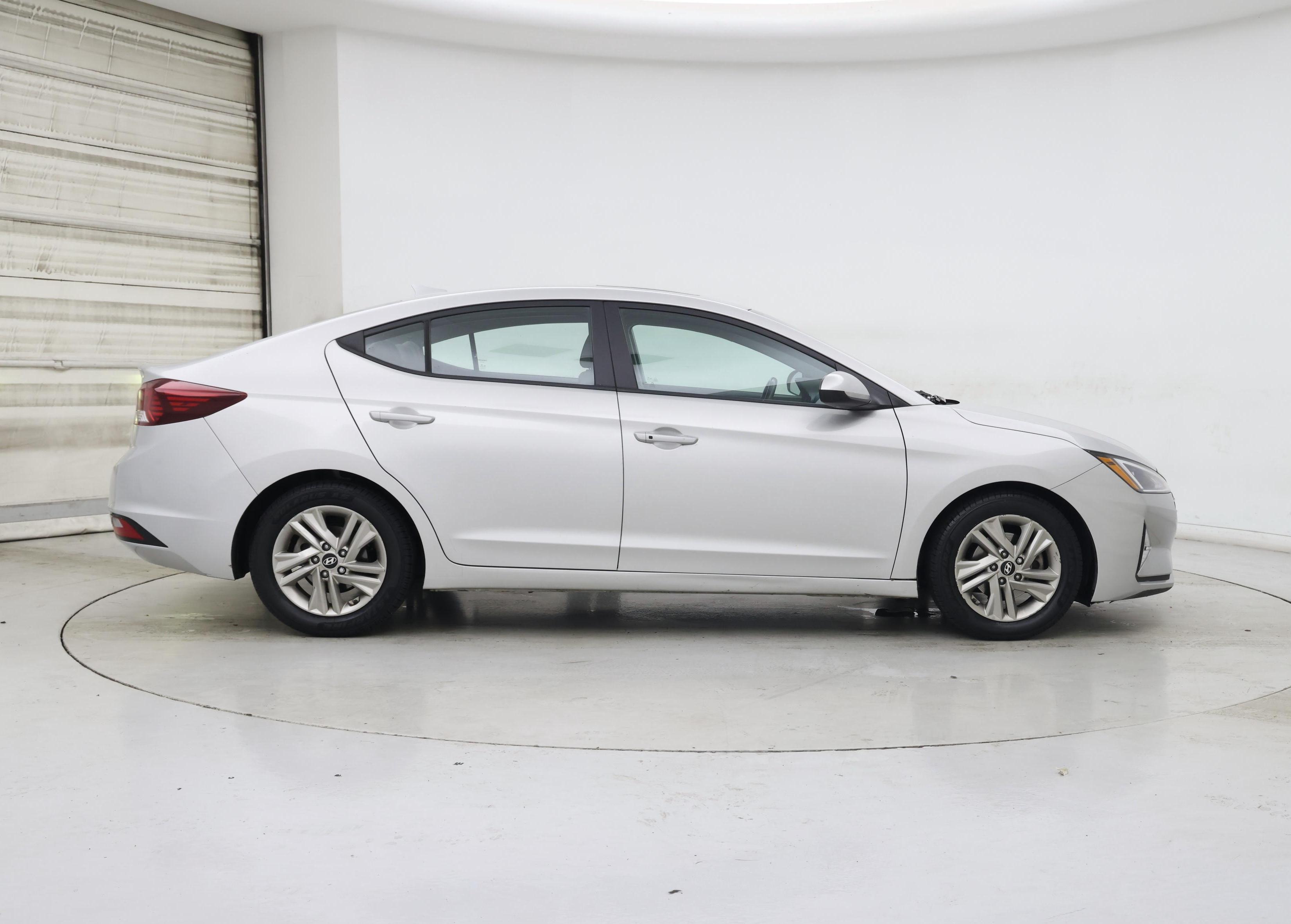 Thumbnail: 2019 Hyundai Elantra - 7