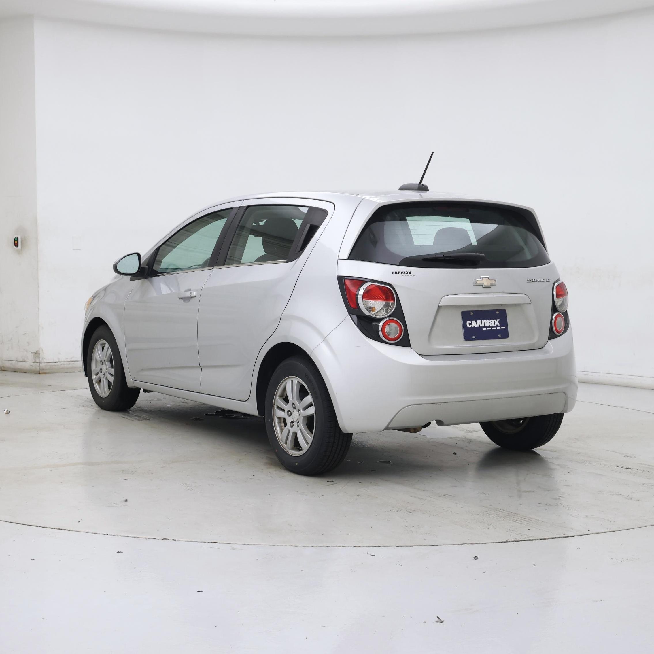 Thumbnail: 2015 Chevrolet Sonic - 2