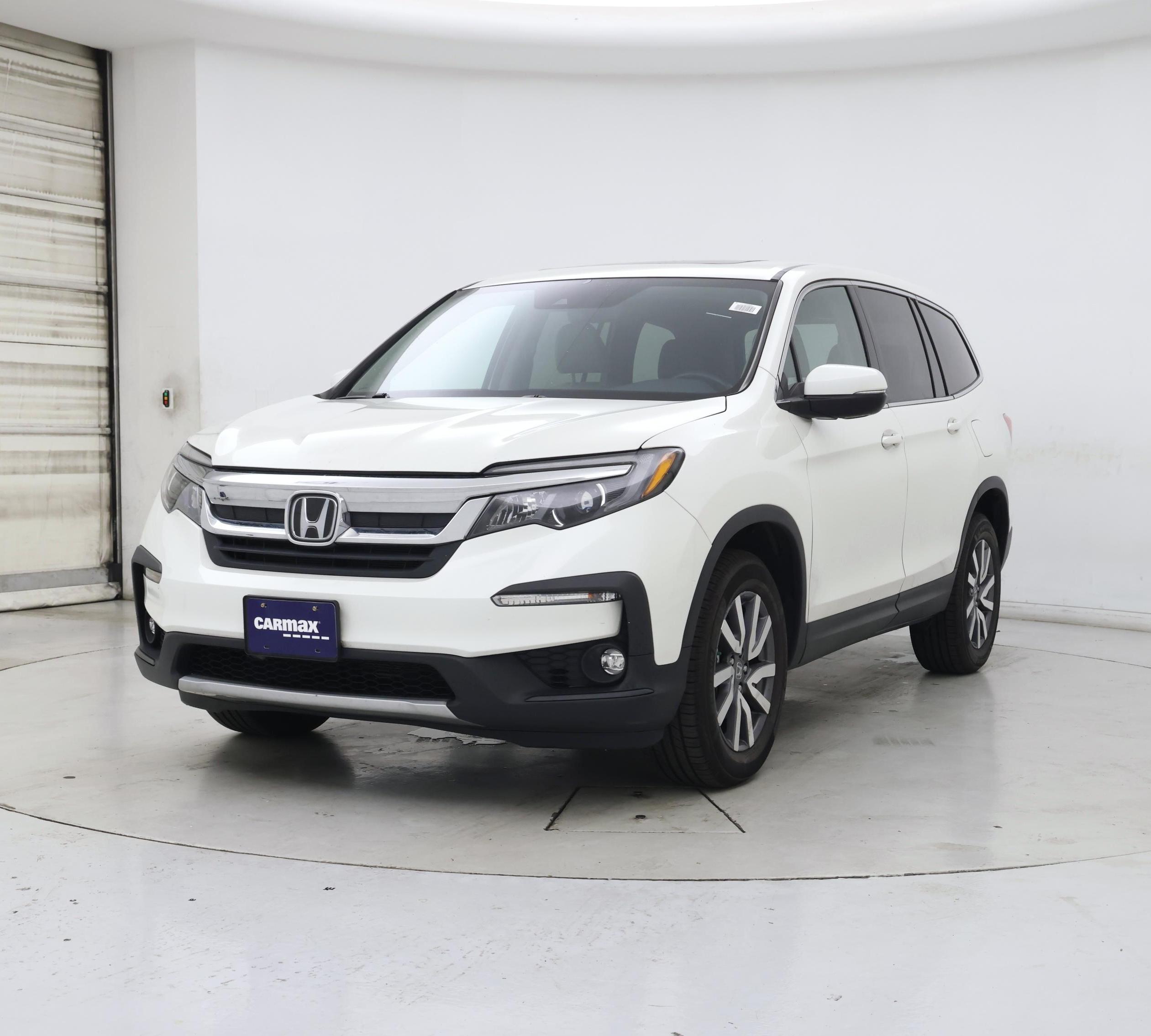 Thumbnail: 2019 Honda Pilot - 4