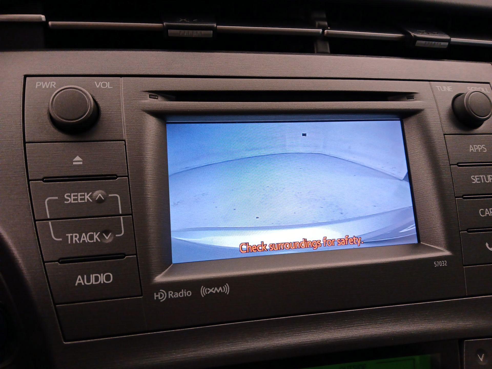 Thumbnail: 2014 Toyota Prius - 14