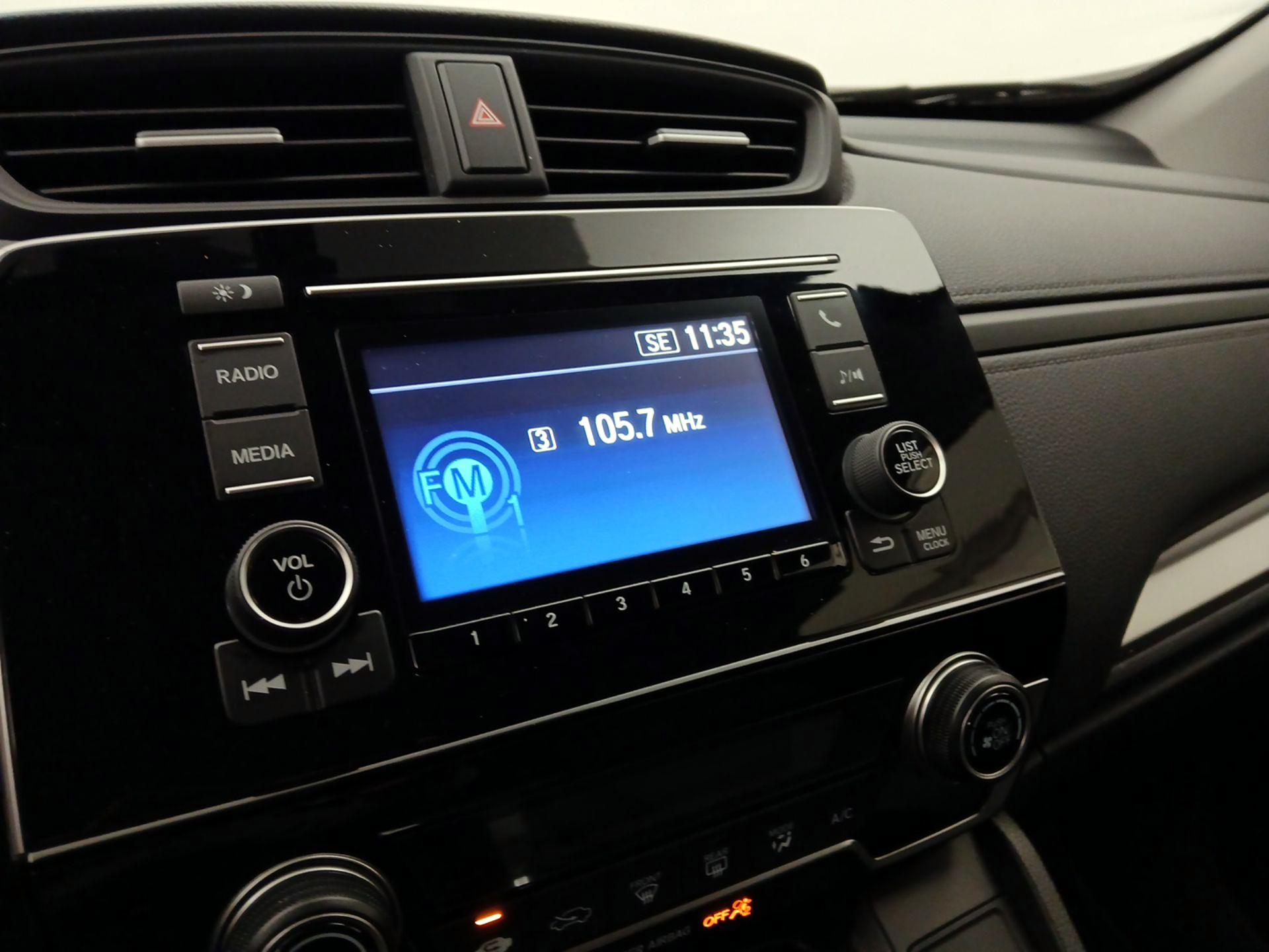 Thumbnail: 2017 Honda CR-V - 15
