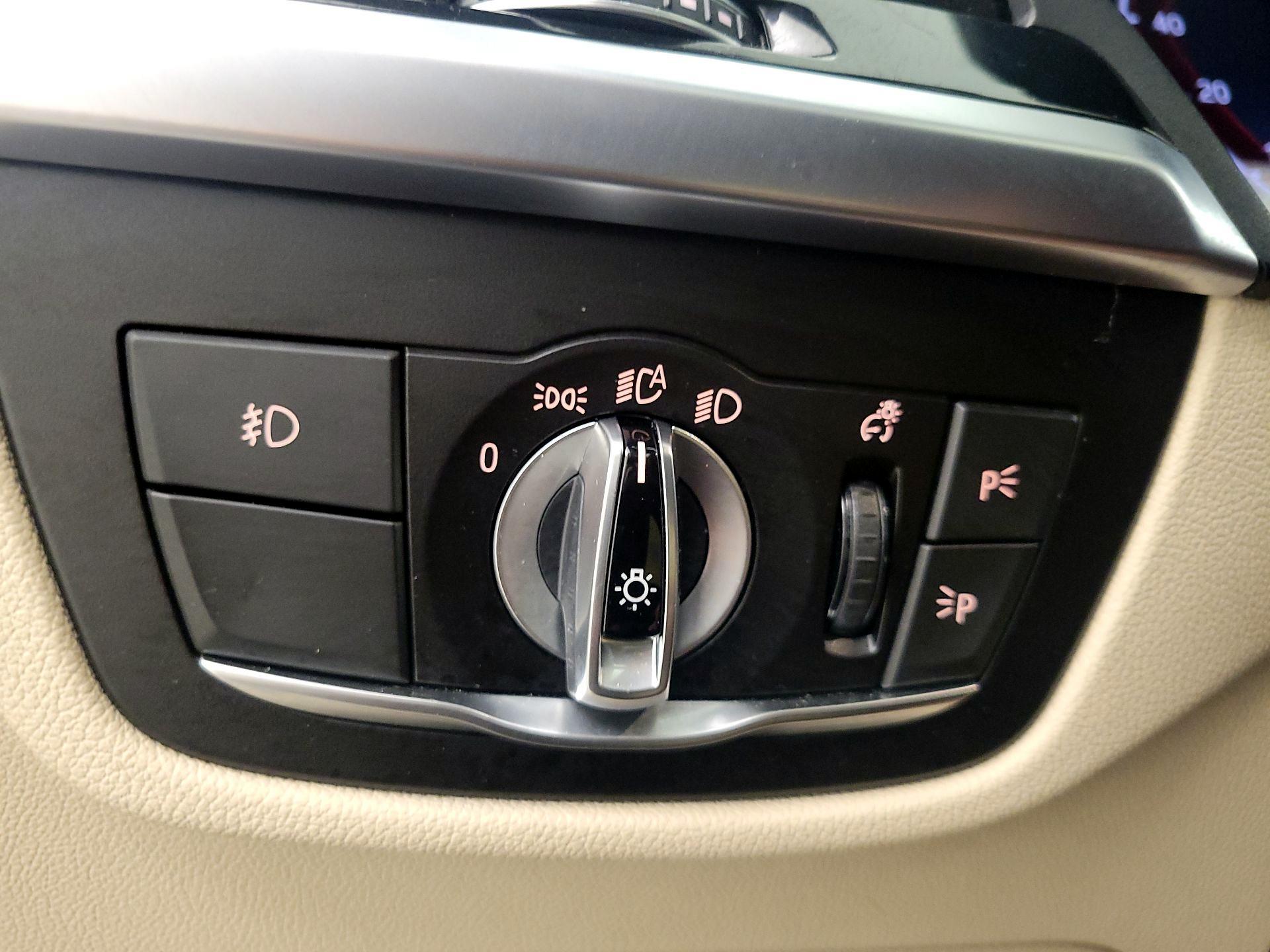 Thumbnail: 2020 BMW X3 - 13