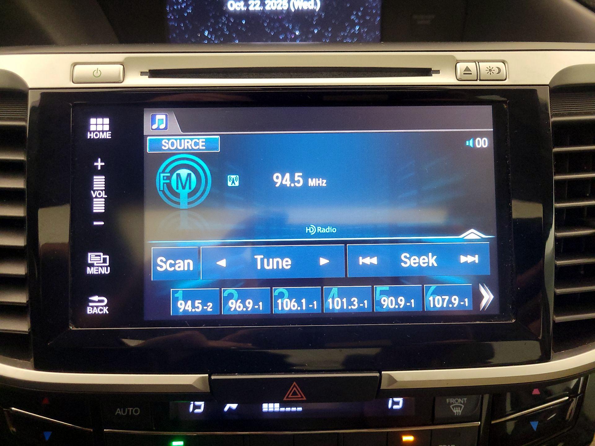 Thumbnail: 2016 Honda Accord - 15