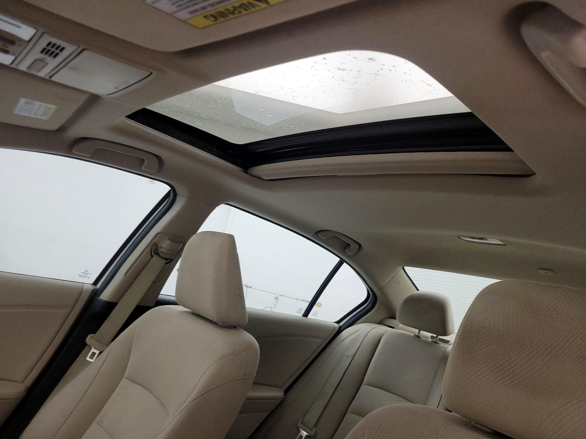 Thumbnail: 2016 Honda Accord - 19