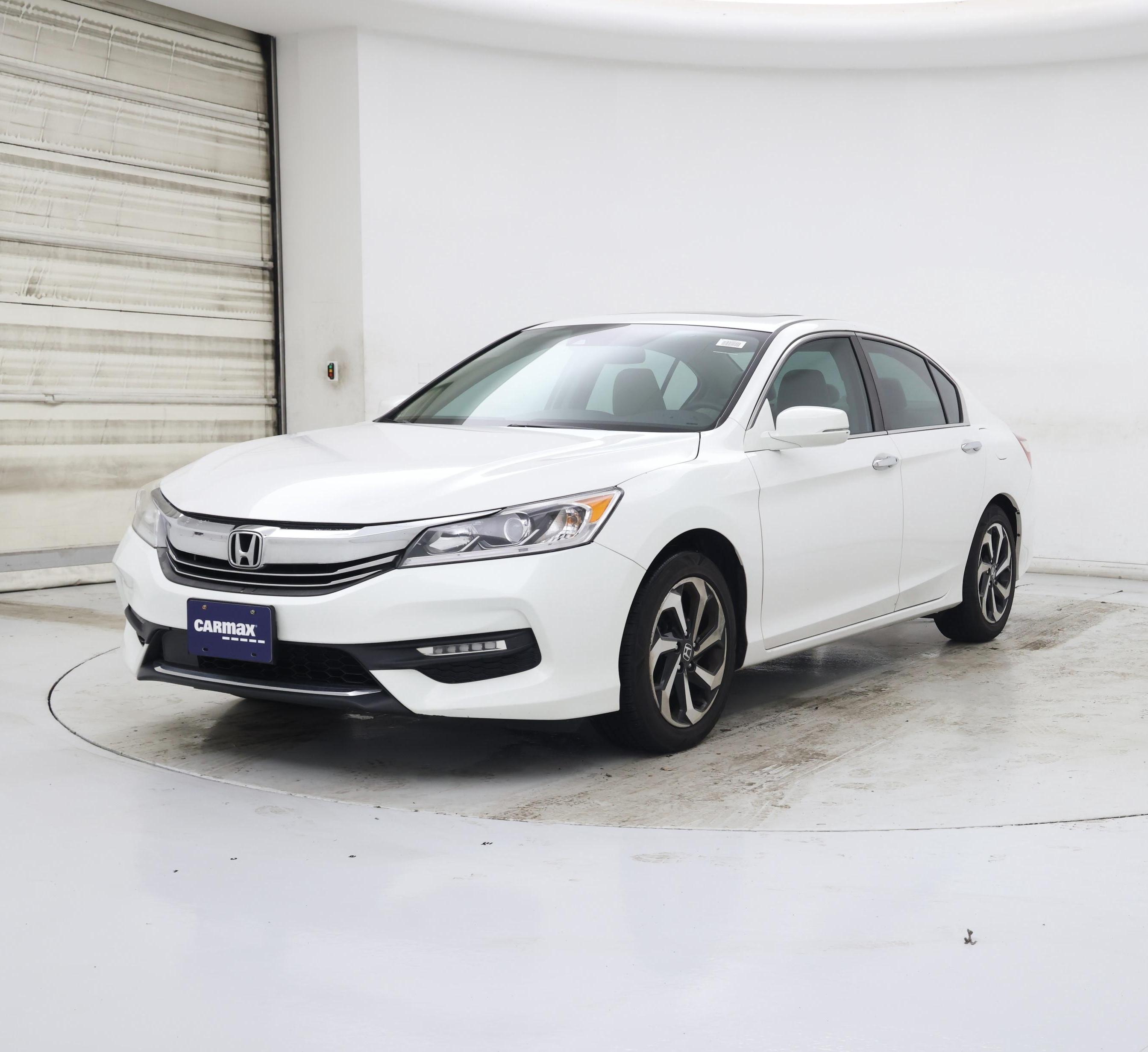 Thumbnail: 2016 Honda Accord - 4