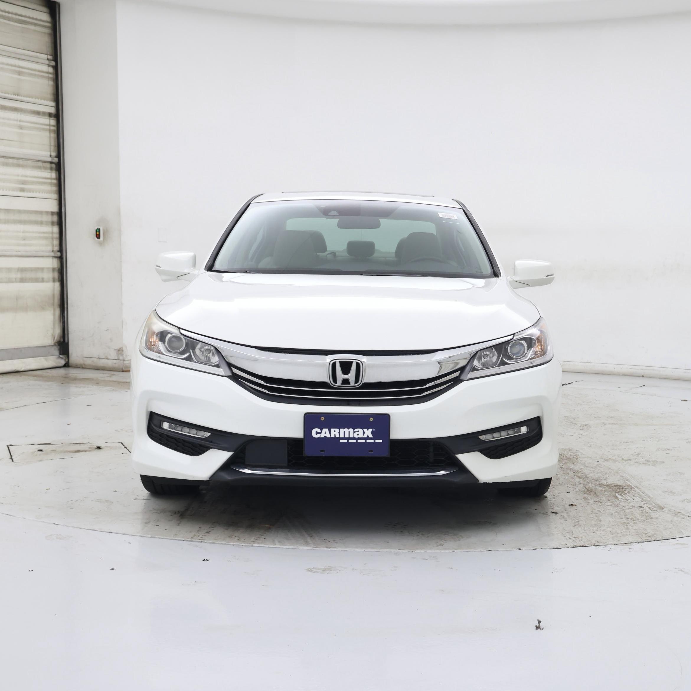 Thumbnail: 2016 Honda Accord - 5