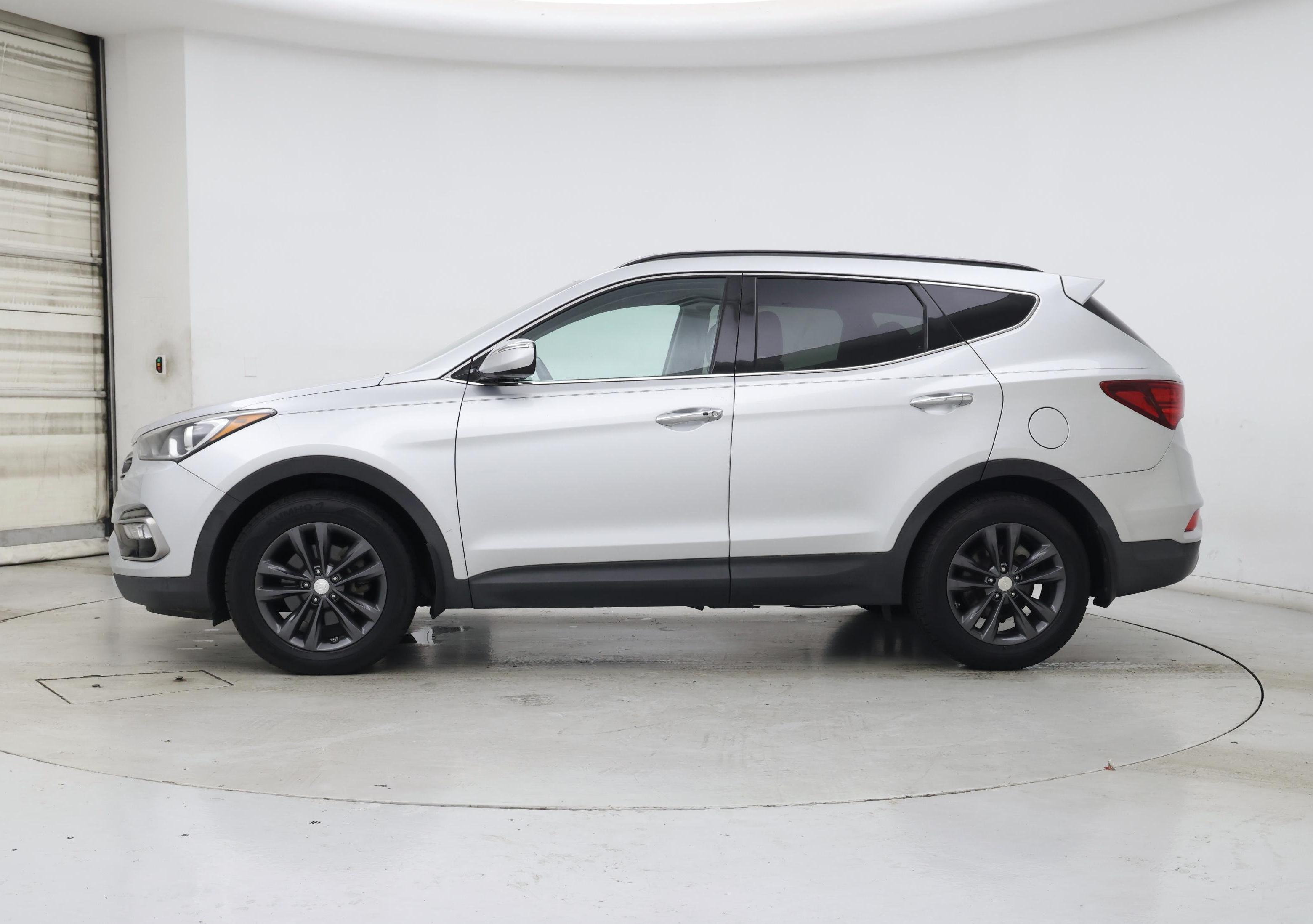 Thumbnail: 2018 Hyundai Santa Fe - 3