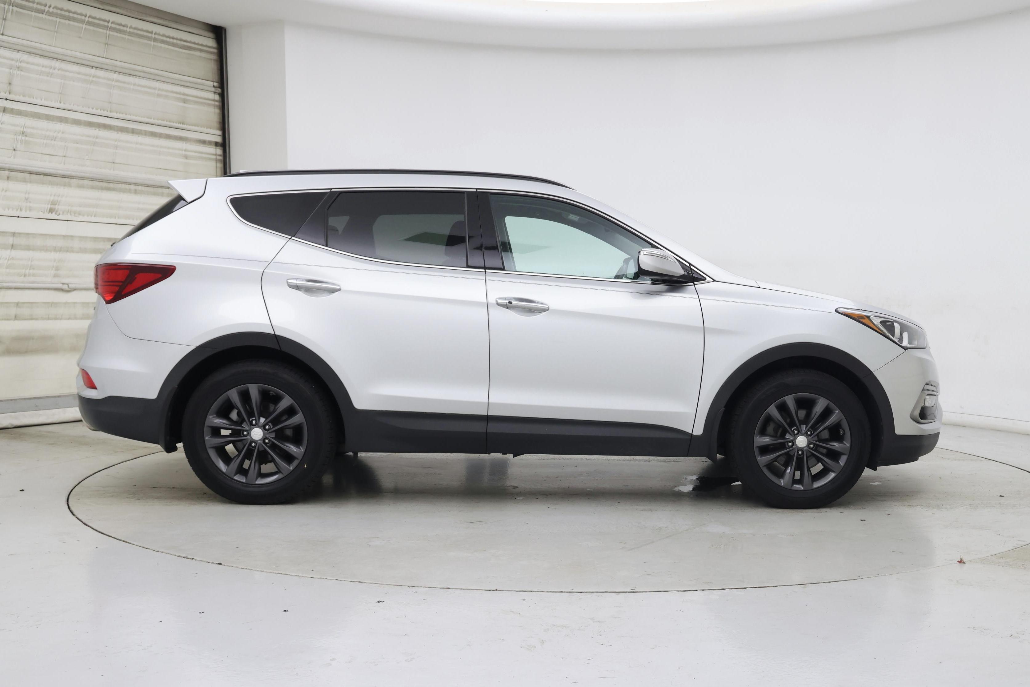 Thumbnail: 2018 Hyundai Santa Fe - 7