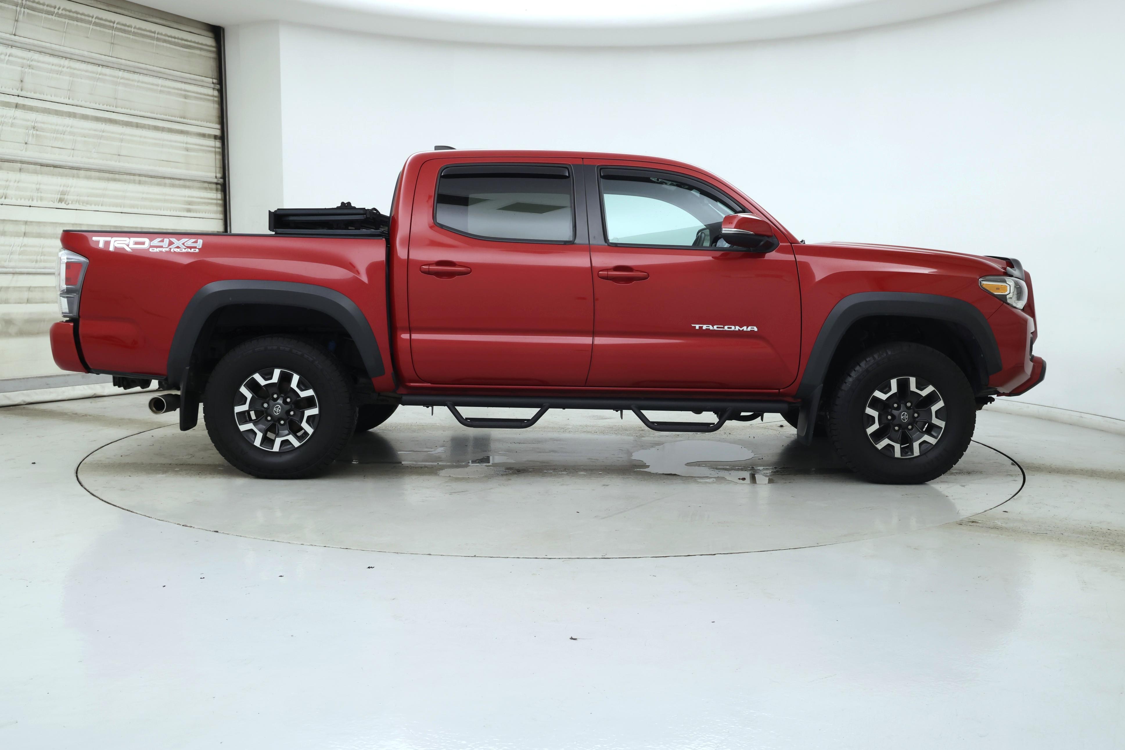 Thumbnail: 2020 Toyota Tacoma - 7