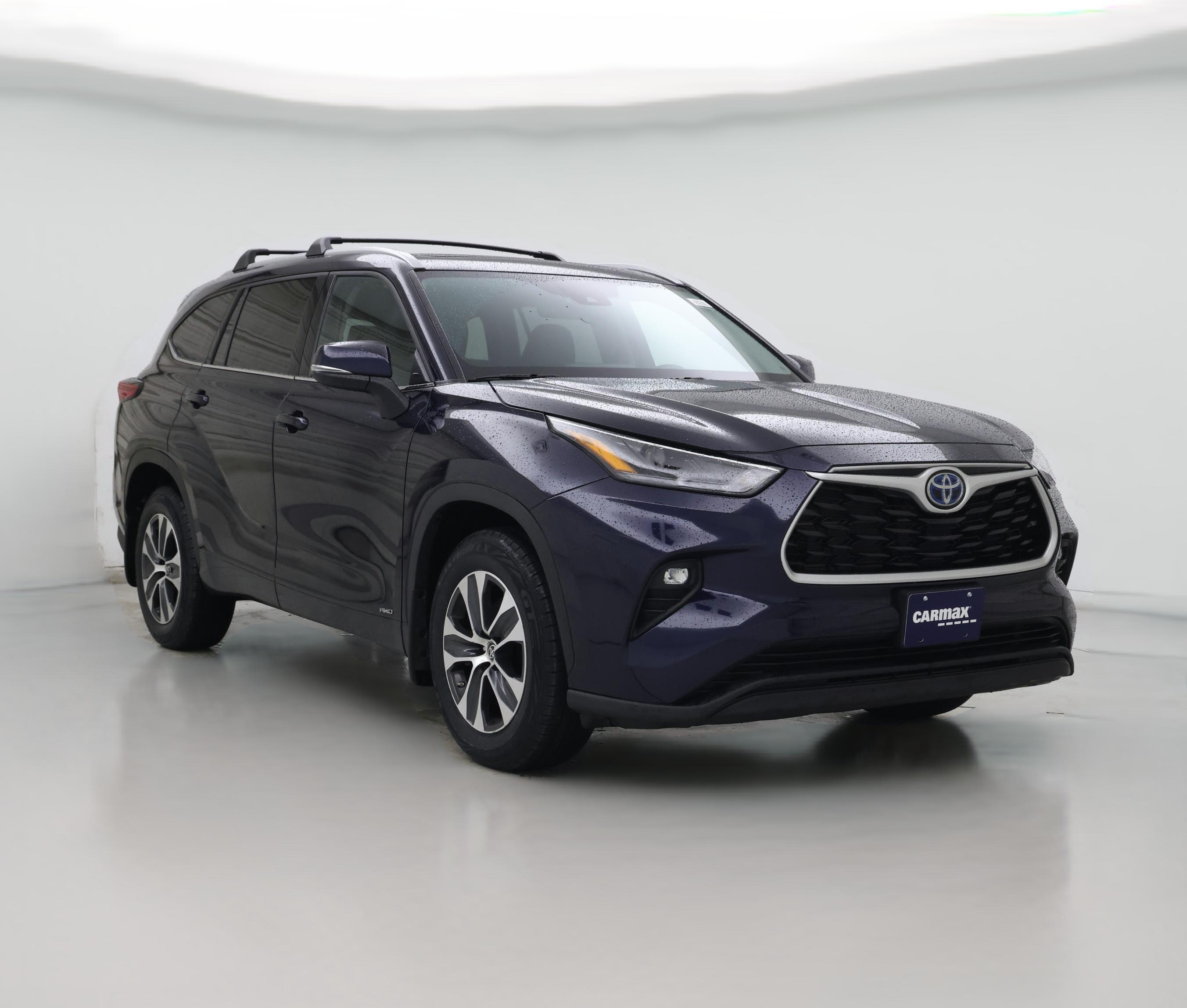 Thumbnail: 2022 Toyota Highlander - 1