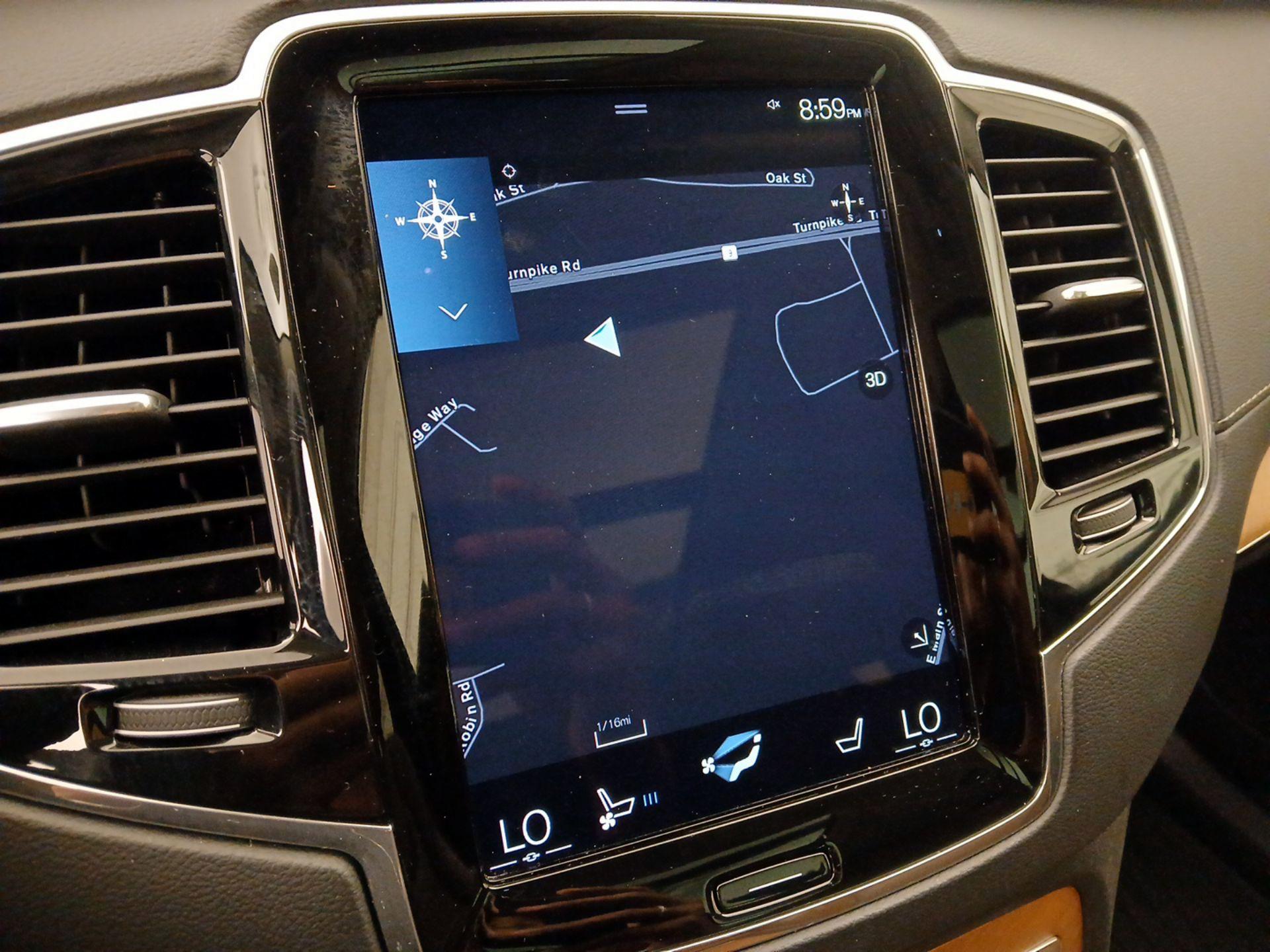 Thumbnail: 2020 Volvo XC90 - 14