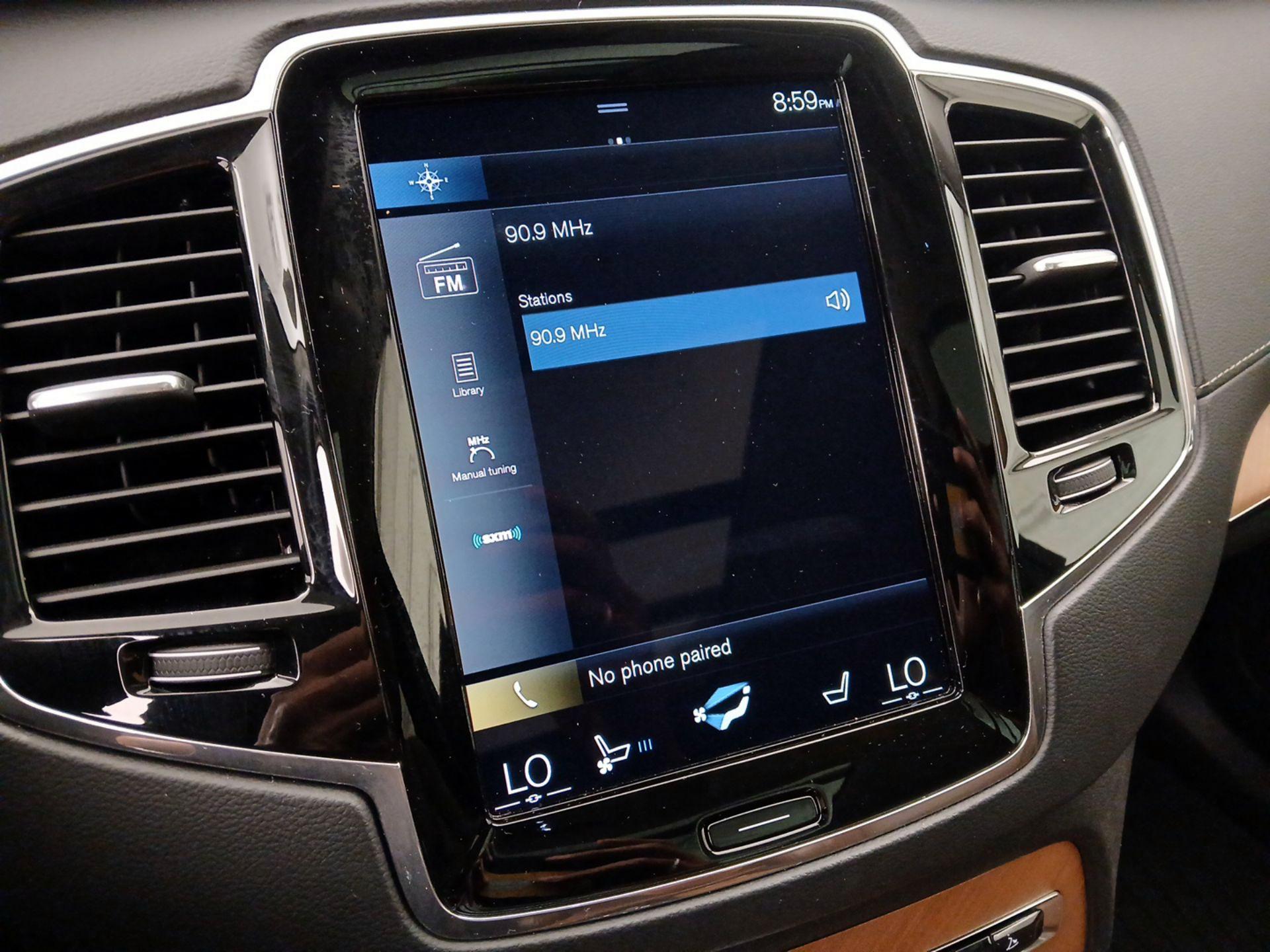 Thumbnail: 2020 Volvo XC90 - 16