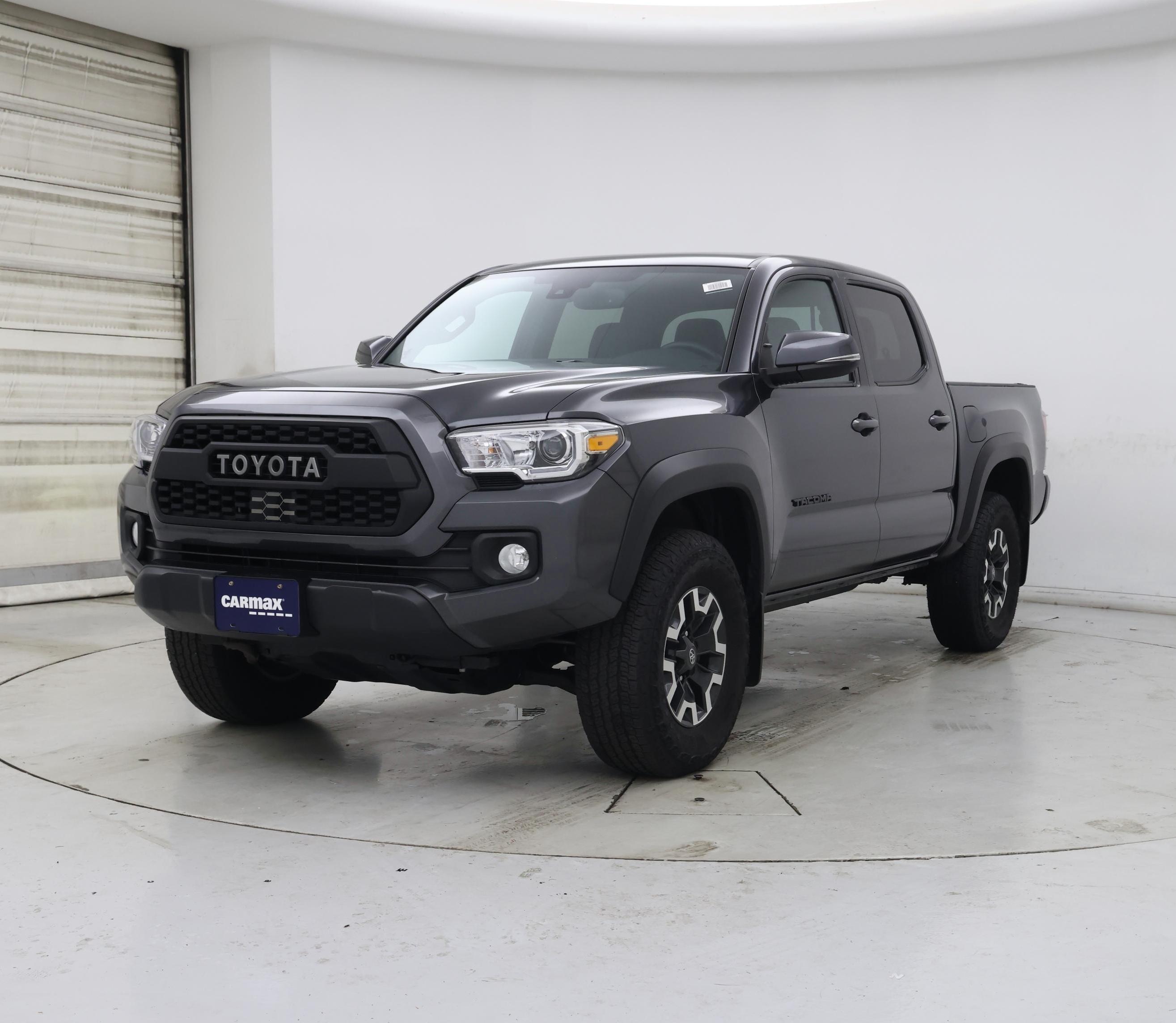 Thumbnail: 2022 Toyota Tacoma - 4