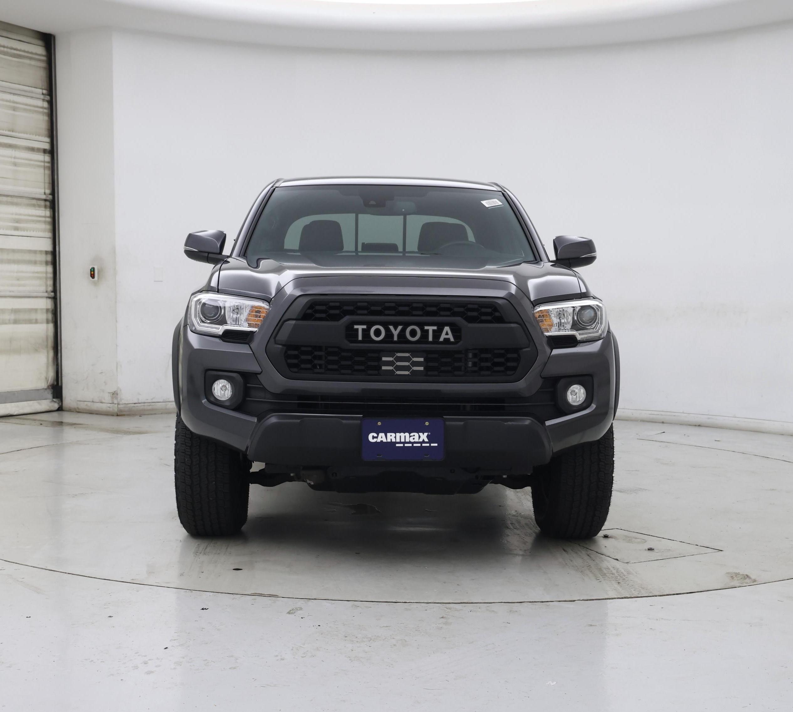 Thumbnail: 2022 Toyota Tacoma - 5