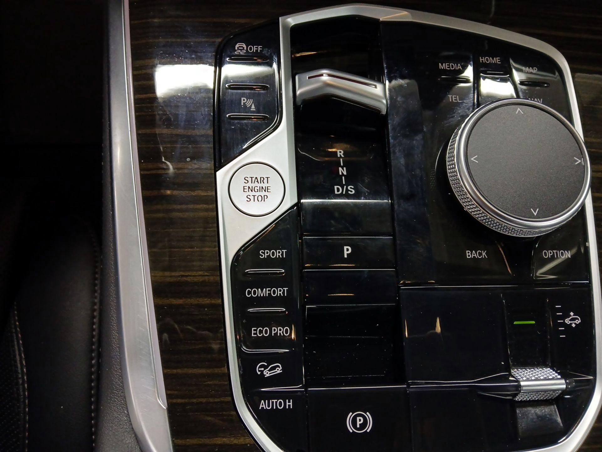 Thumbnail: 2023 BMW X7 - 17