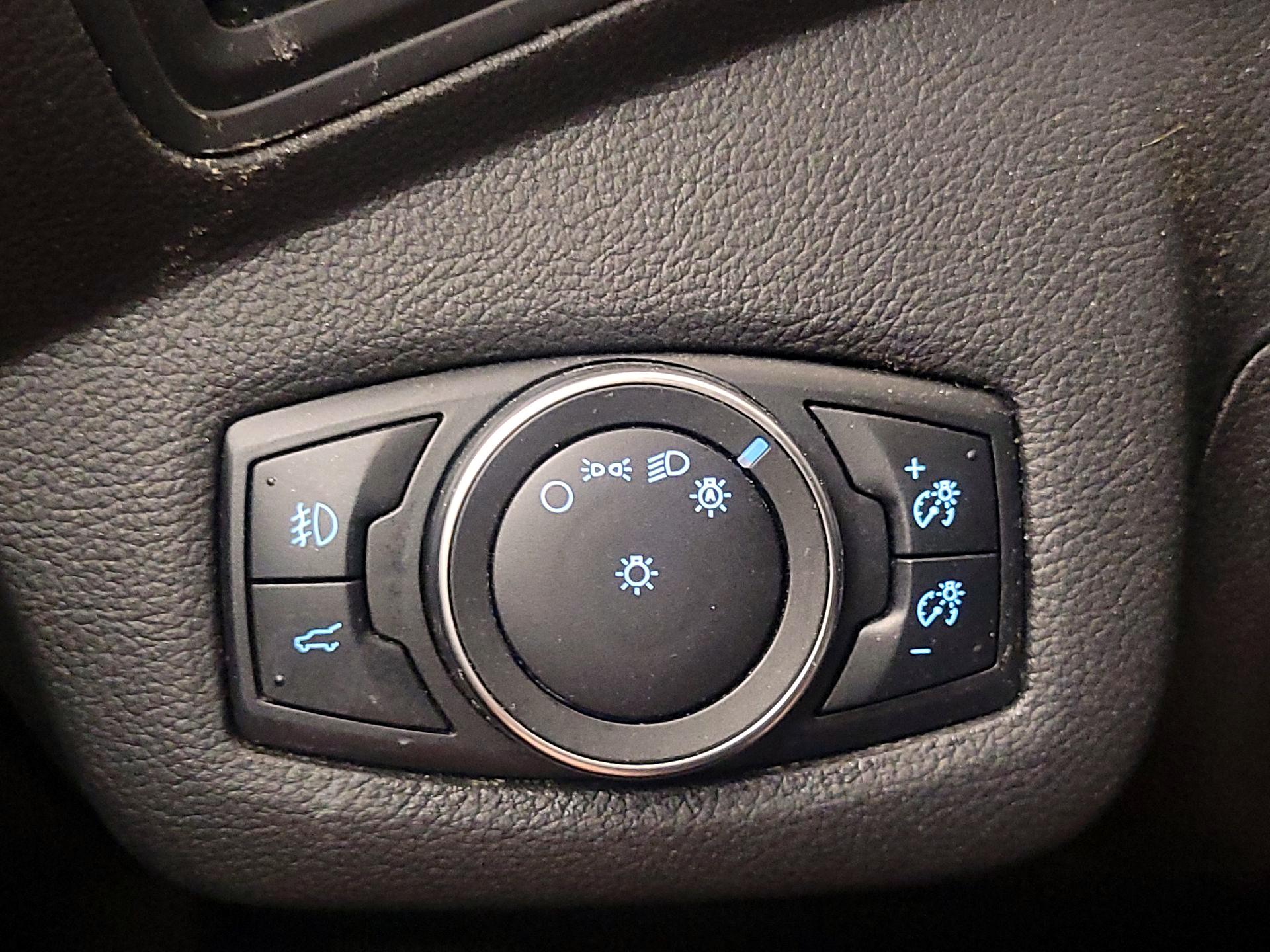 Thumbnail: 2018 Ford Escape - 13