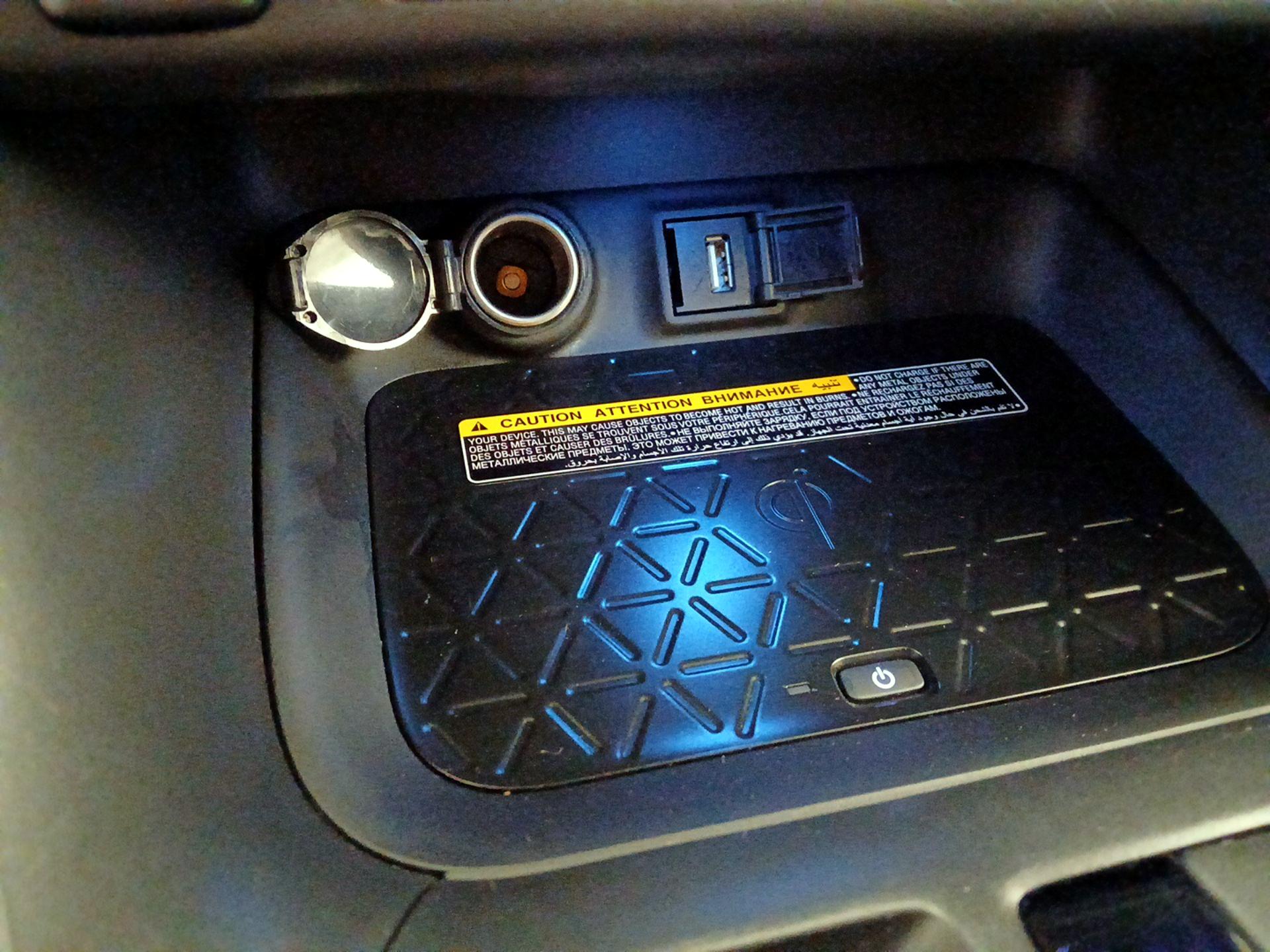 Thumbnail: 2021 Toyota RAV4 - 18