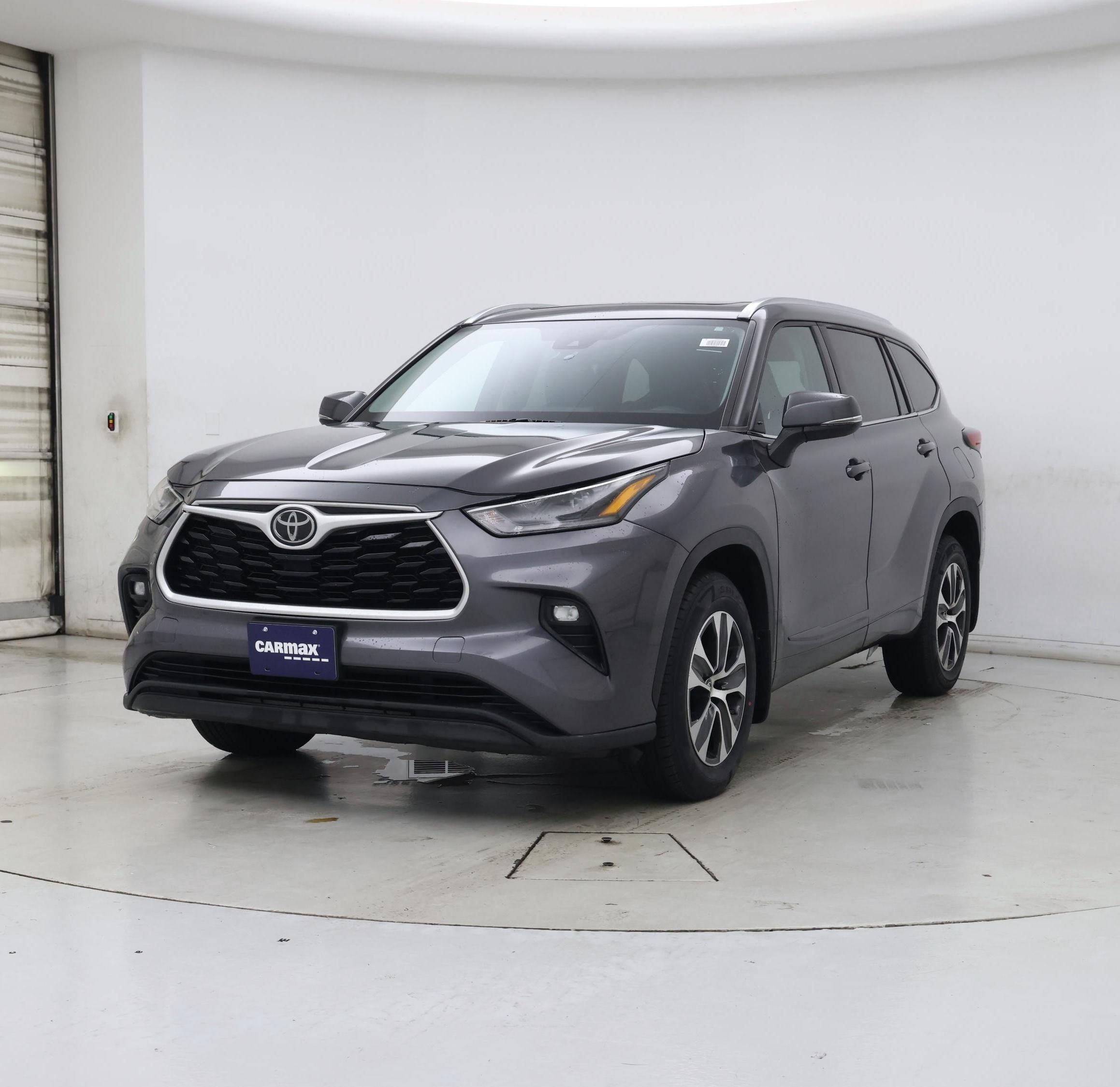Thumbnail: 2021 Toyota Highlander - 4