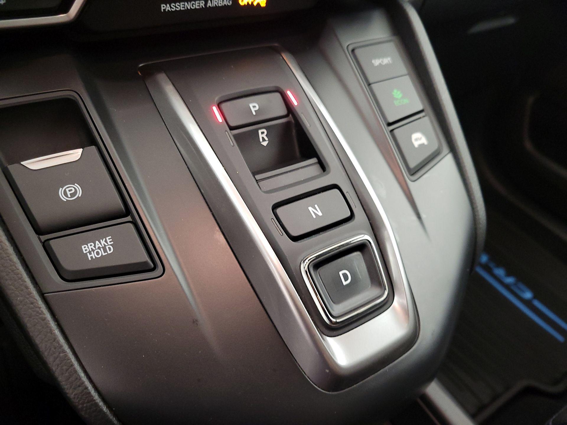 Thumbnail: 2021 Honda CR-V - 17