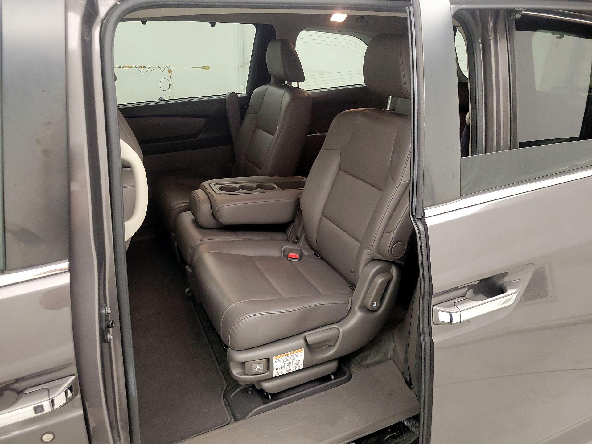 Thumbnail: 2015 Honda Odyssey - 20