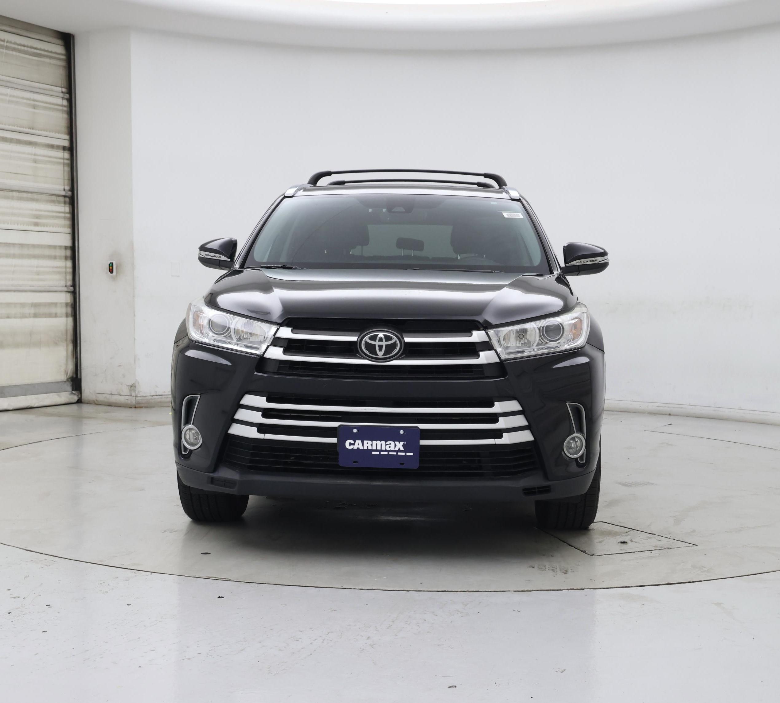 Thumbnail: 2017 Toyota Highlander - 5