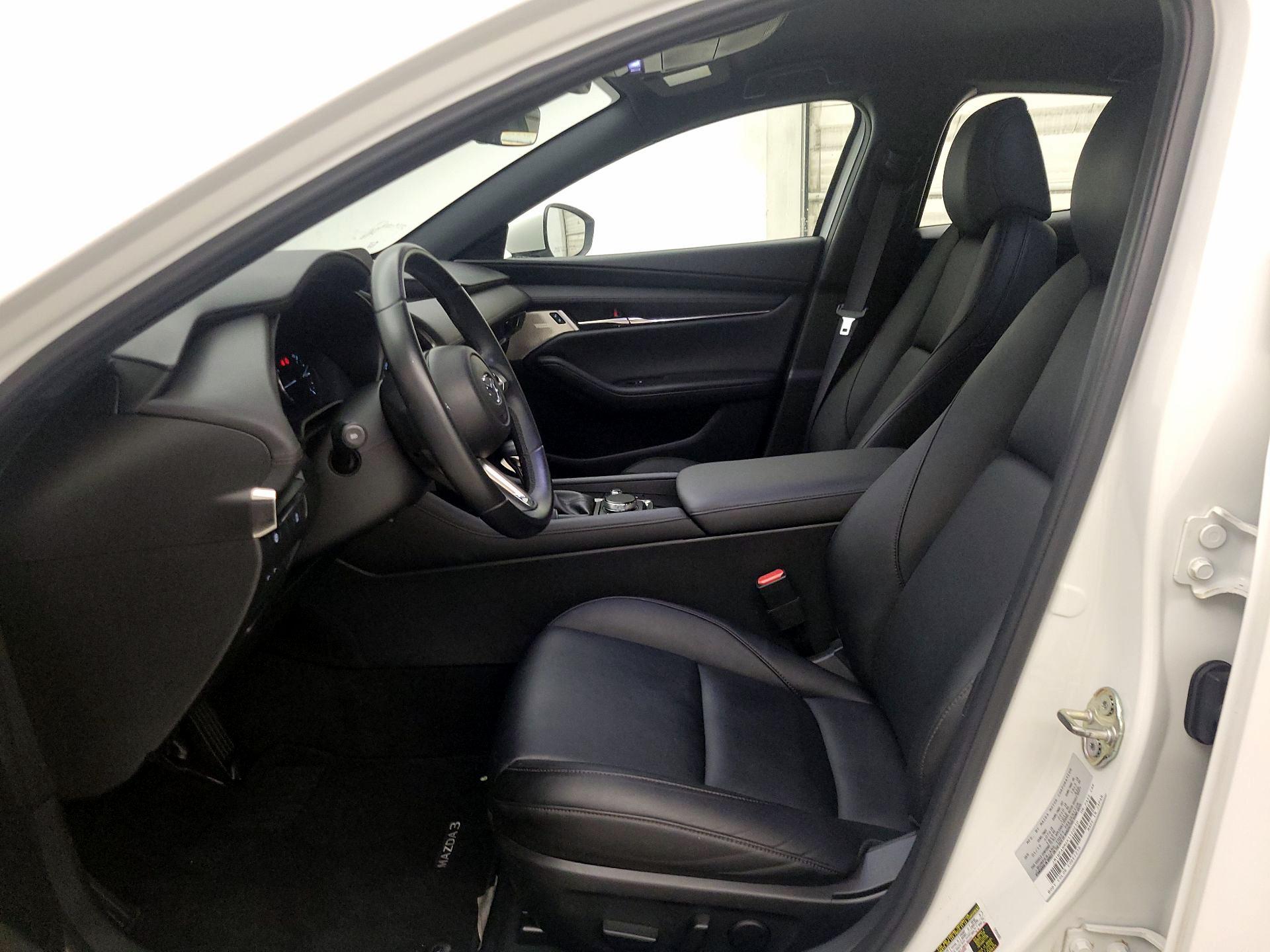 Thumbnail: 2019 Mazda Mazda3 - 11