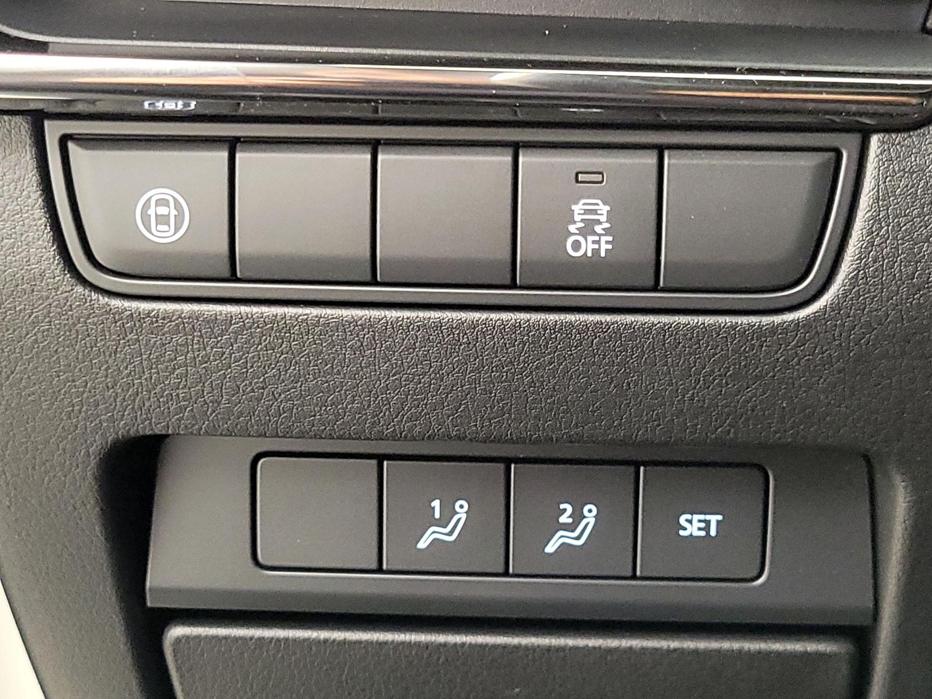 Thumbnail: 2019 Mazda Mazda3 - 13