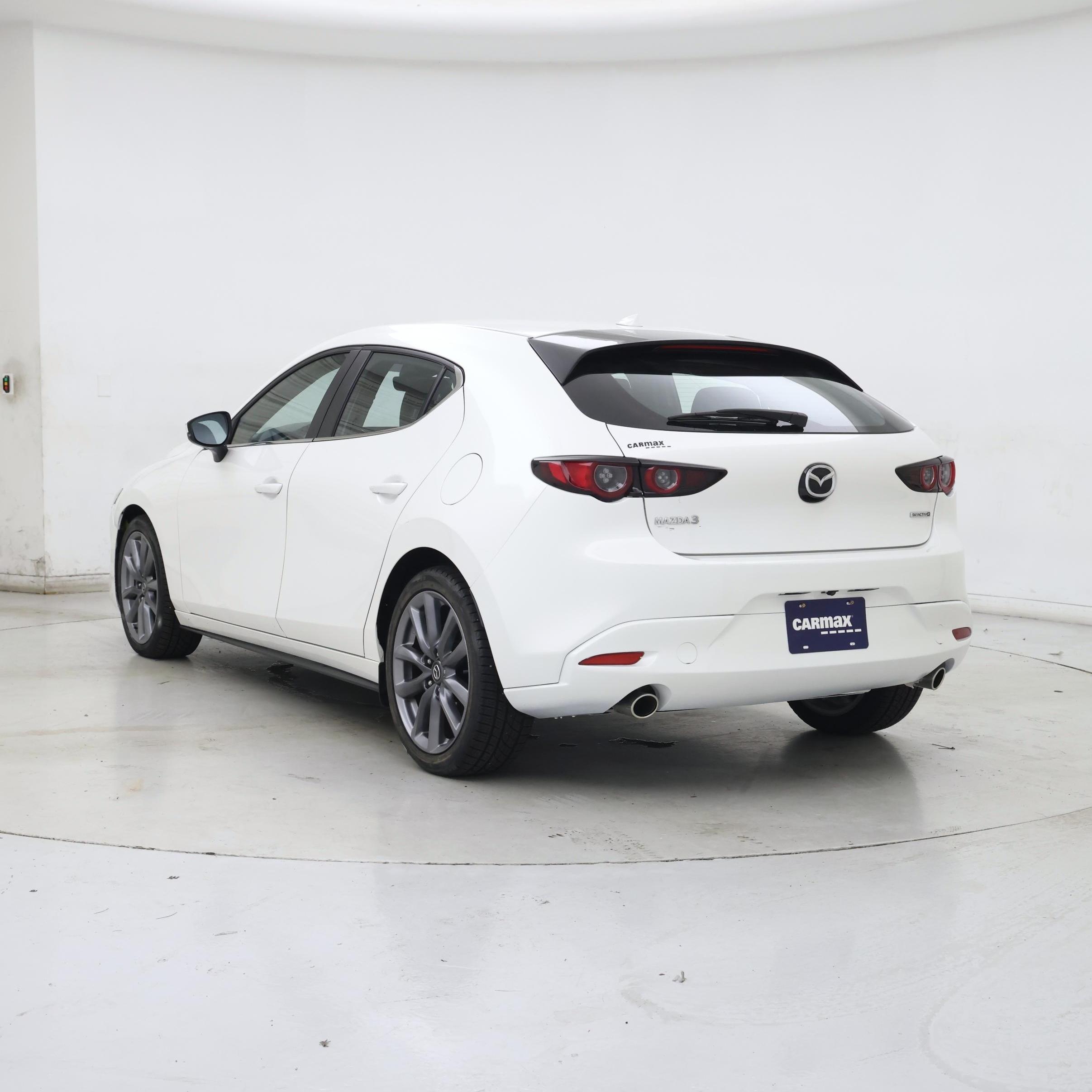 Thumbnail: 2019 Mazda Mazda3 - 2