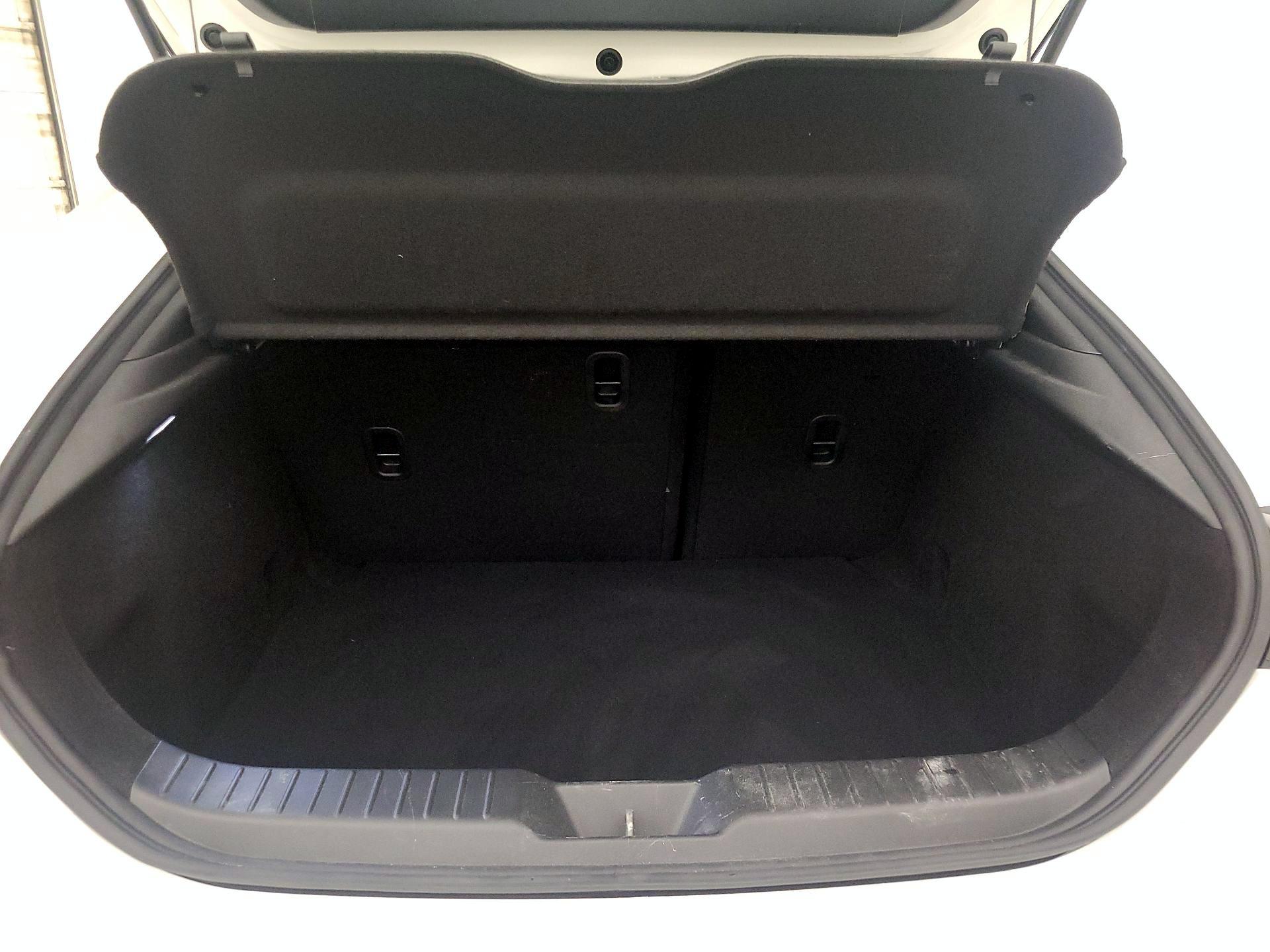 Thumbnail: 2019 Mazda Mazda3 - 20